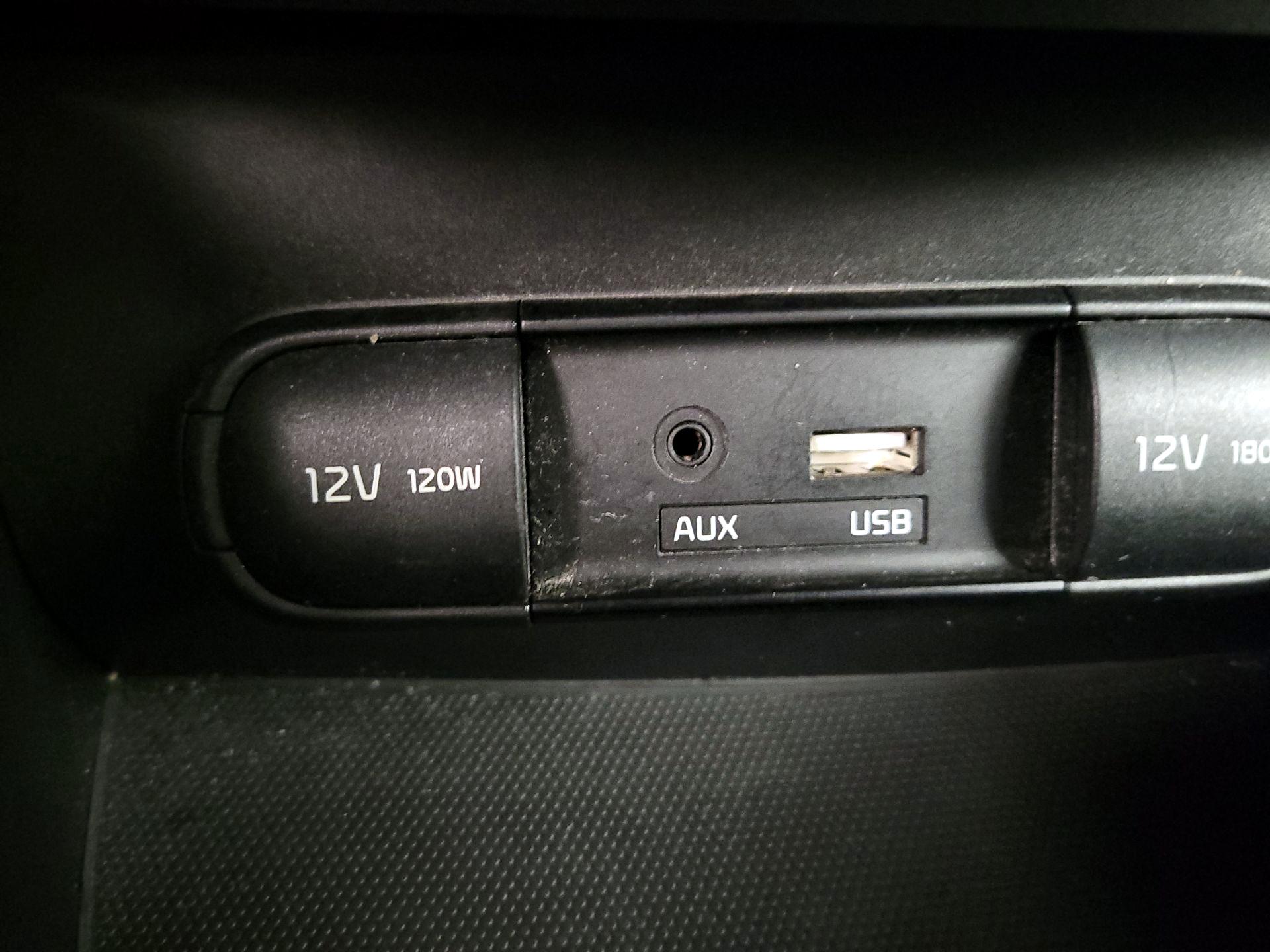 Thumbnail: 2018 Kia Soul - 17