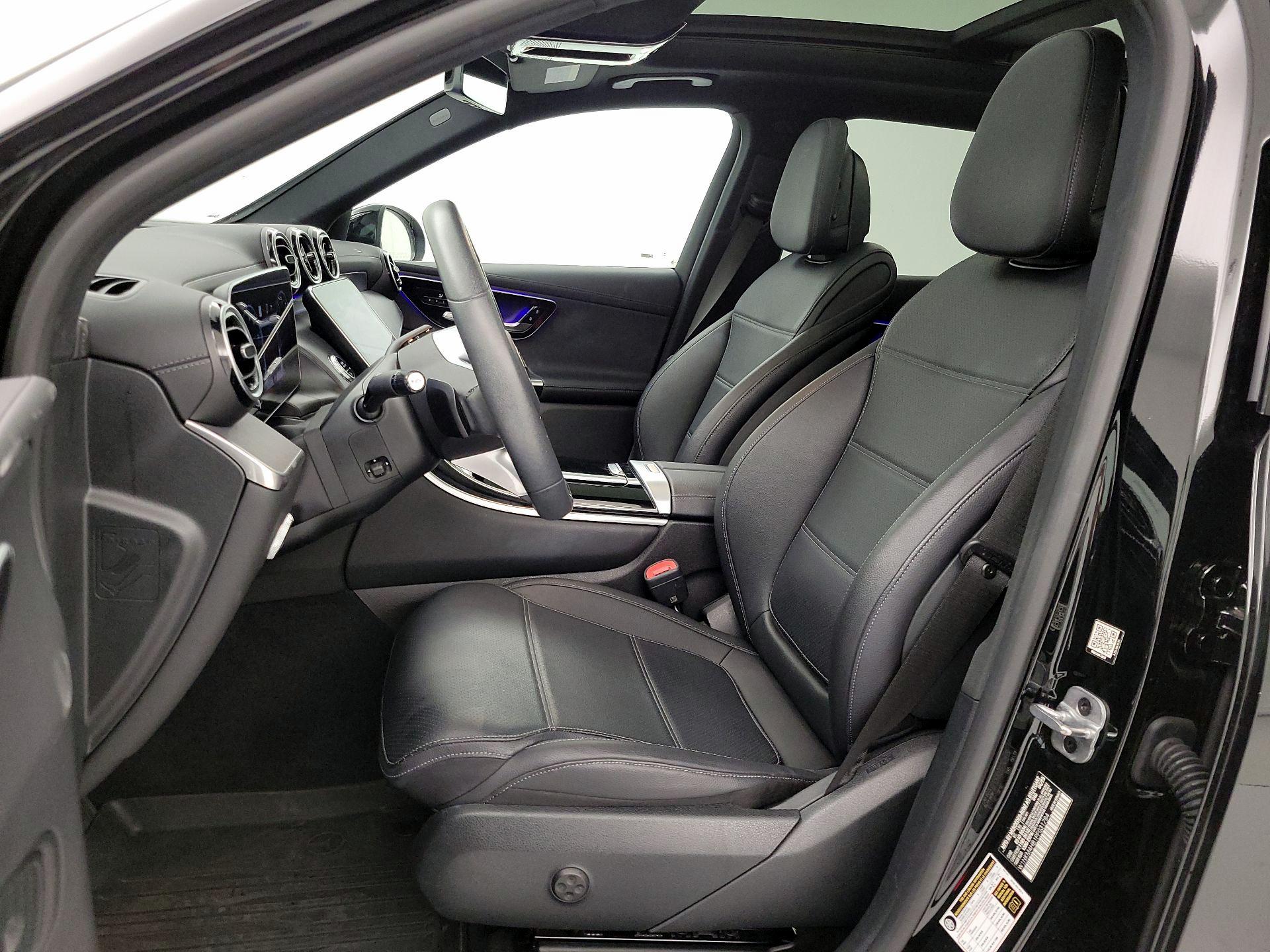 Thumbnail: 2023 Mercedes-Benz GLC - 11