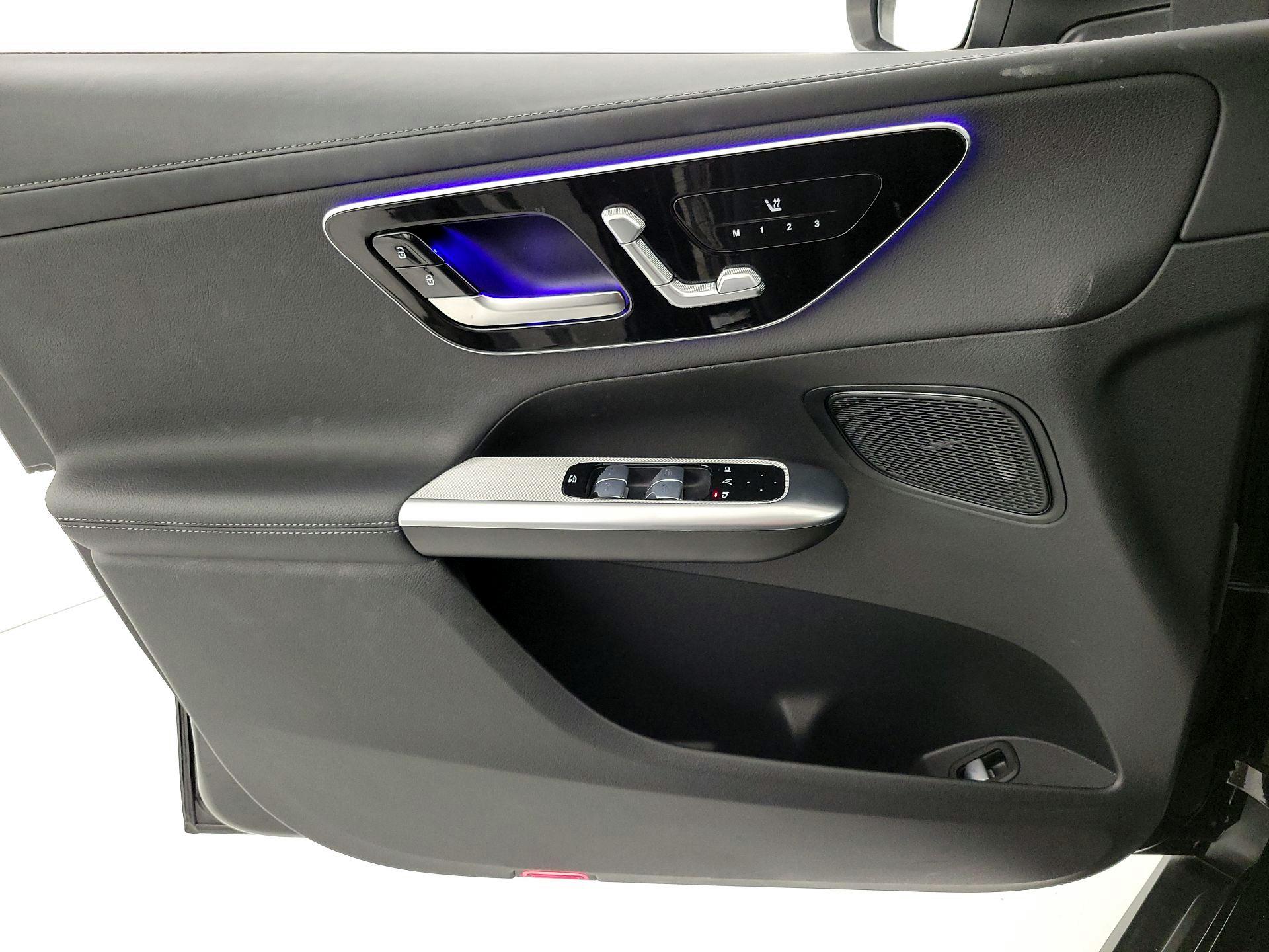 Thumbnail: 2023 Mercedes-Benz GLC - 12