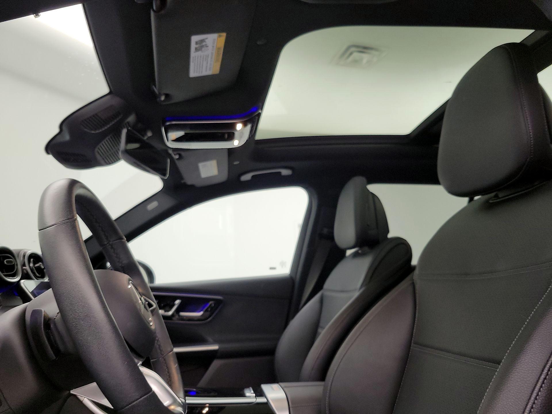 Thumbnail: 2023 Mercedes-Benz GLC - 20