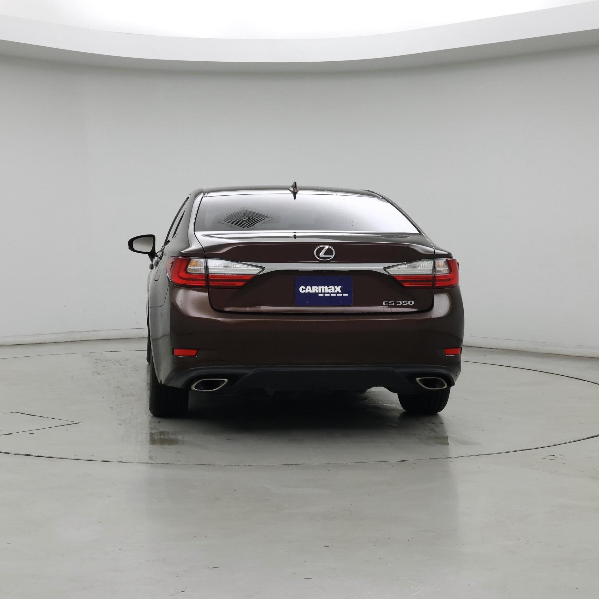 Thumbnail: 2017 Lexus ES - 6