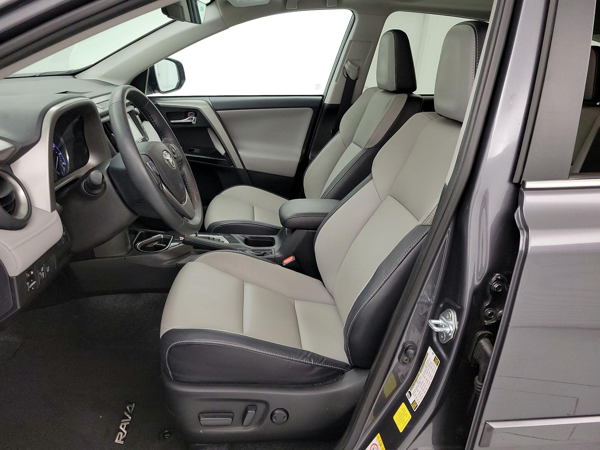 Thumbnail: 2017 Toyota RAV4 - 11