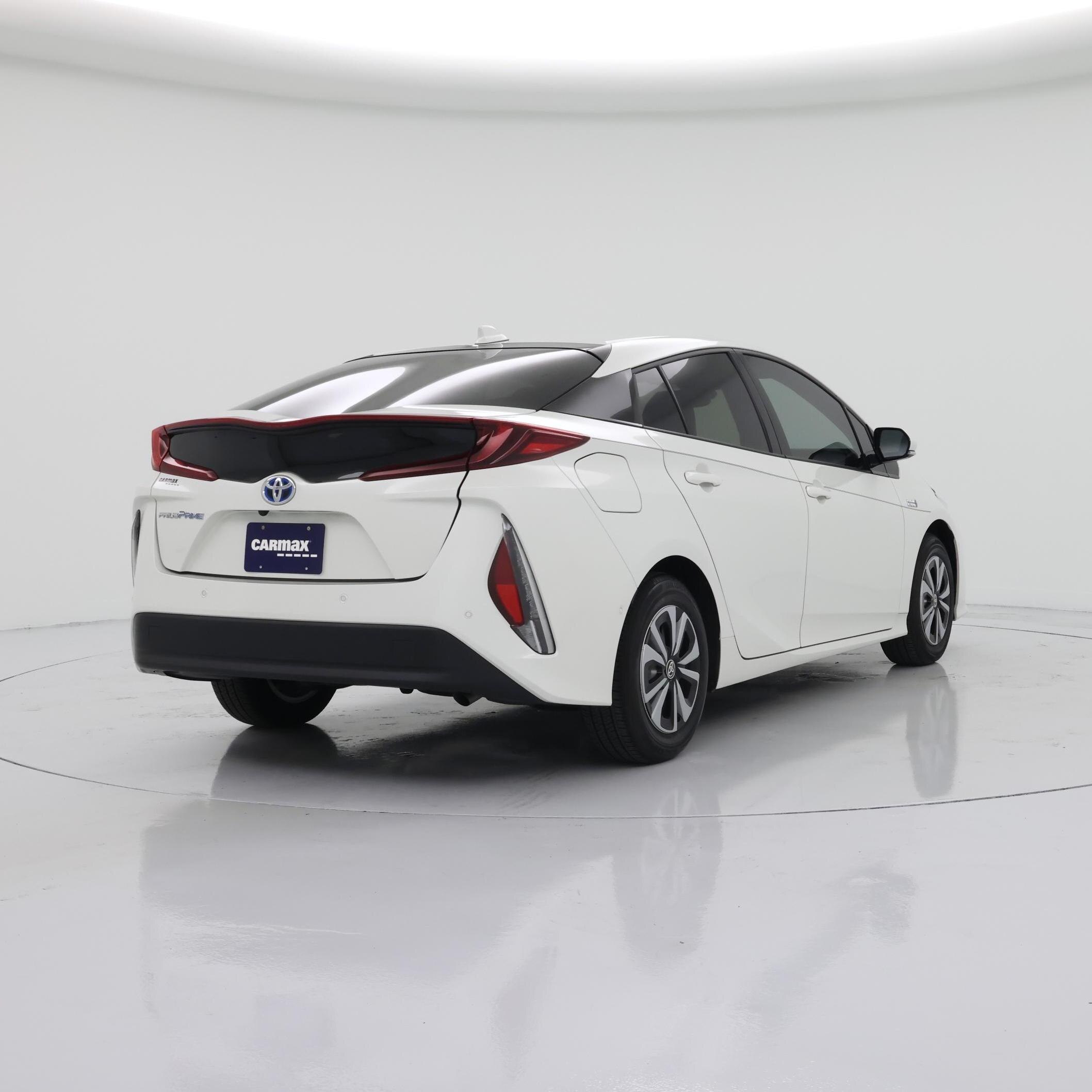 Thumbnail: 2019 Toyota Prius Prime - 8