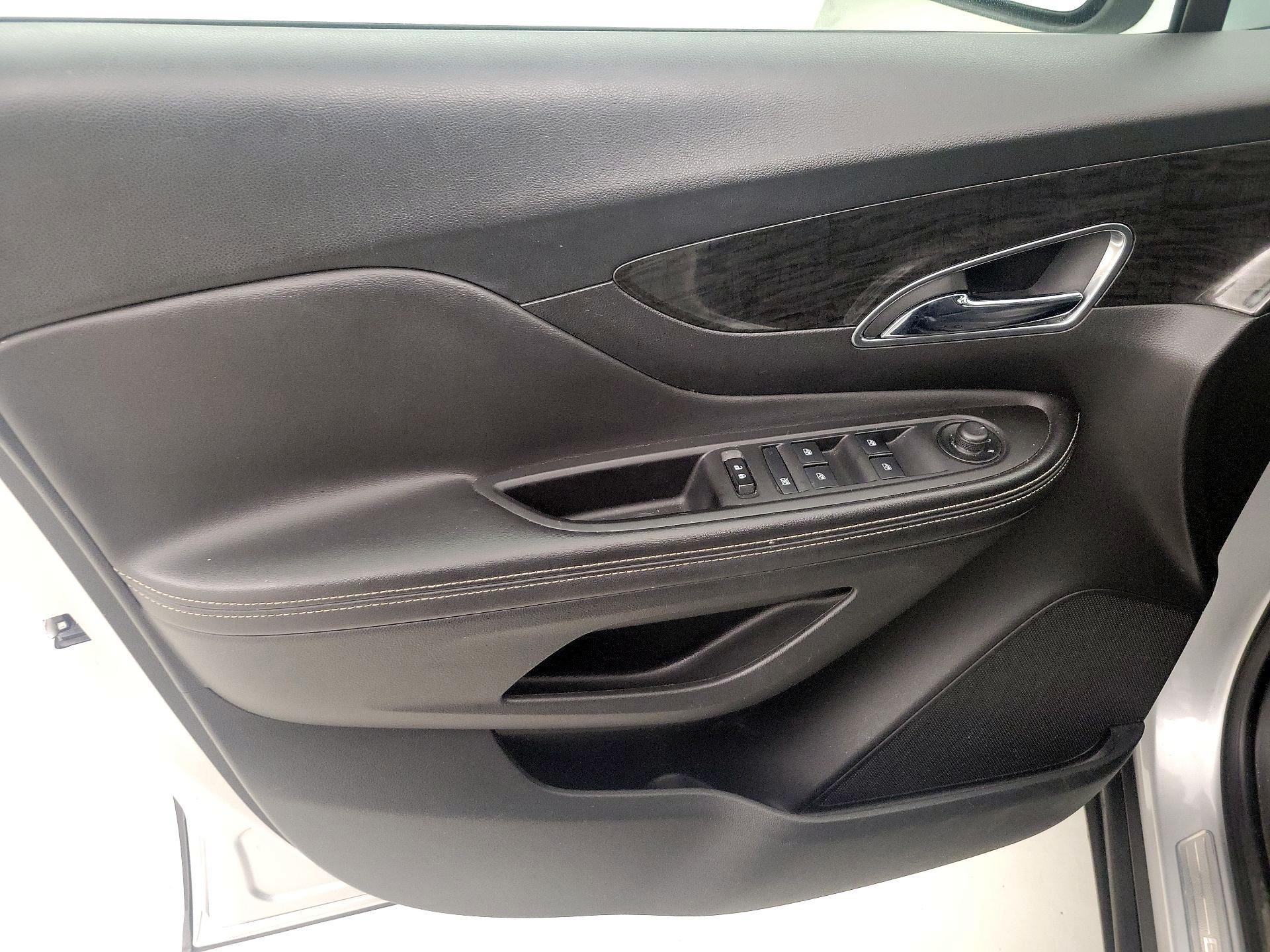 Thumbnail: 2015 Buick Encore - 12