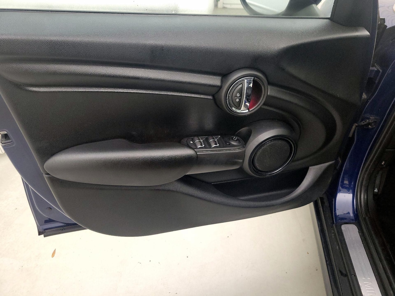 2016 MINI Cooper Base - Photo 13