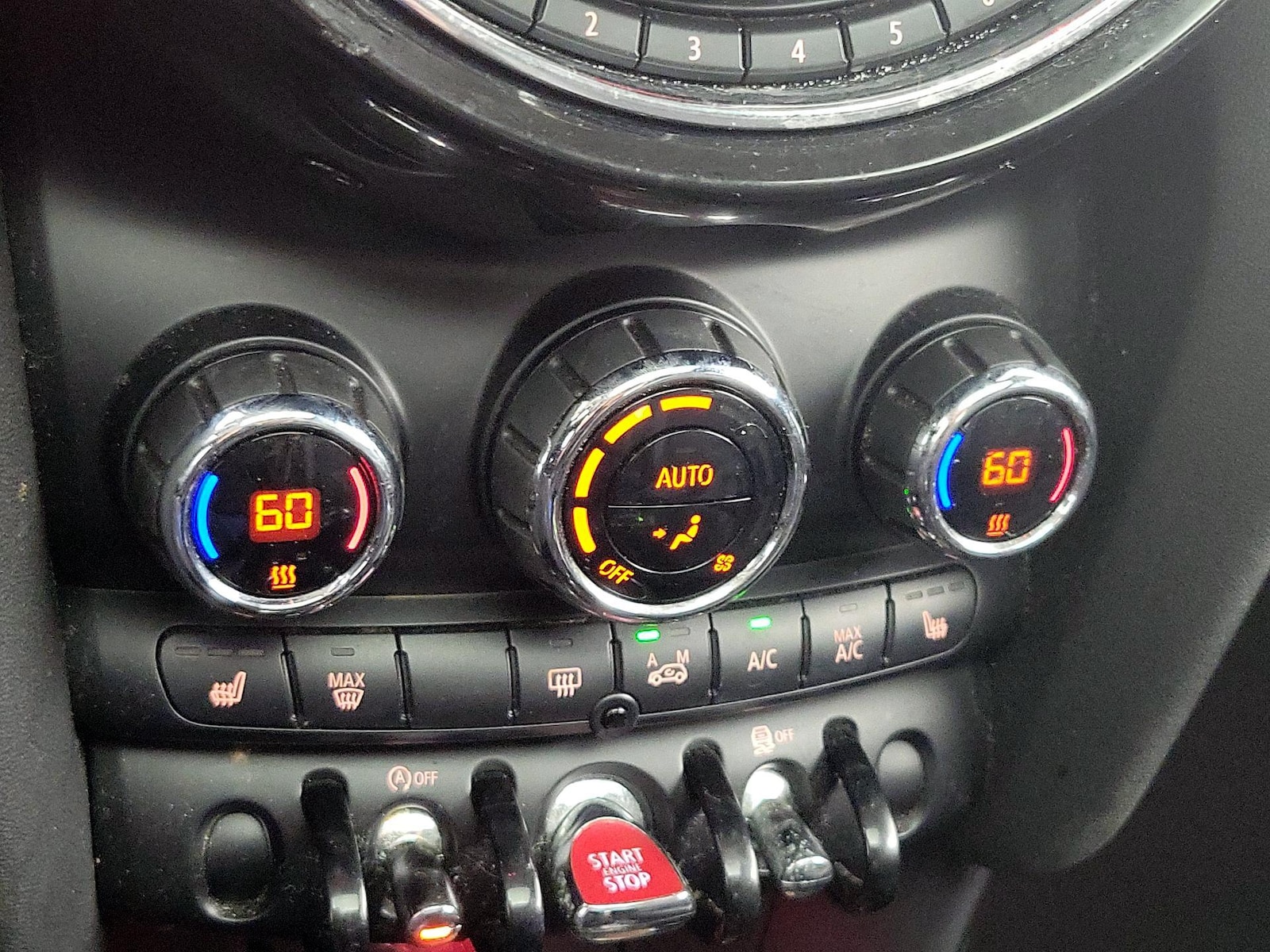 2016 MINI Cooper Base - Photo 16