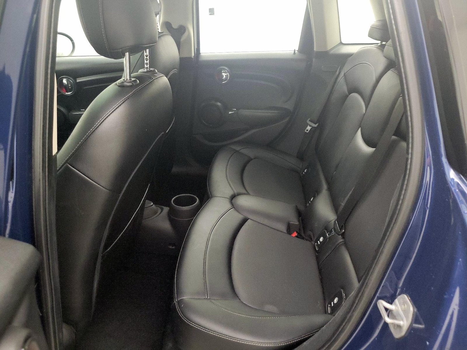 2016 MINI Cooper Base - Photo 20
