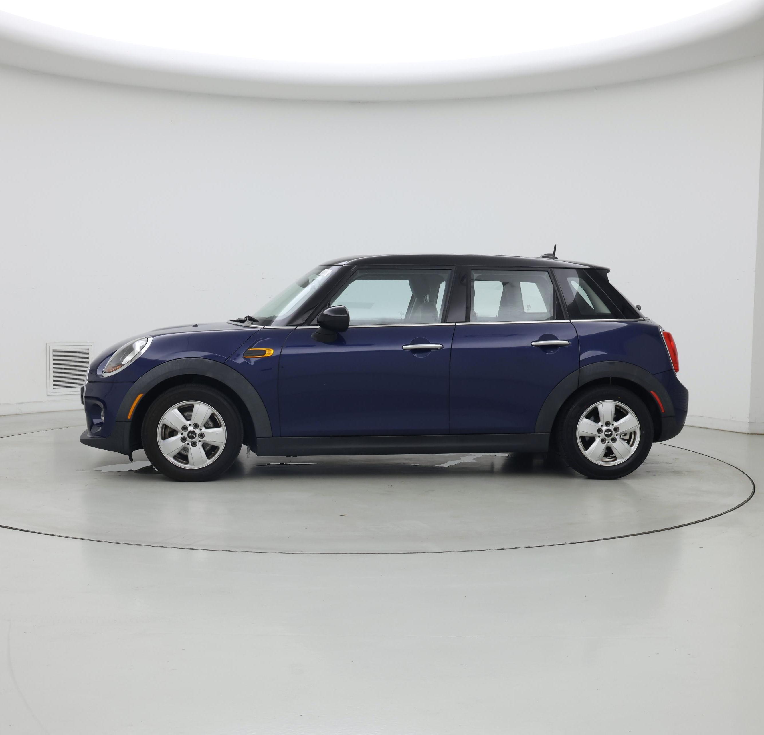 Thumbnail: 2016 MINI Cooper Hardtop - 3