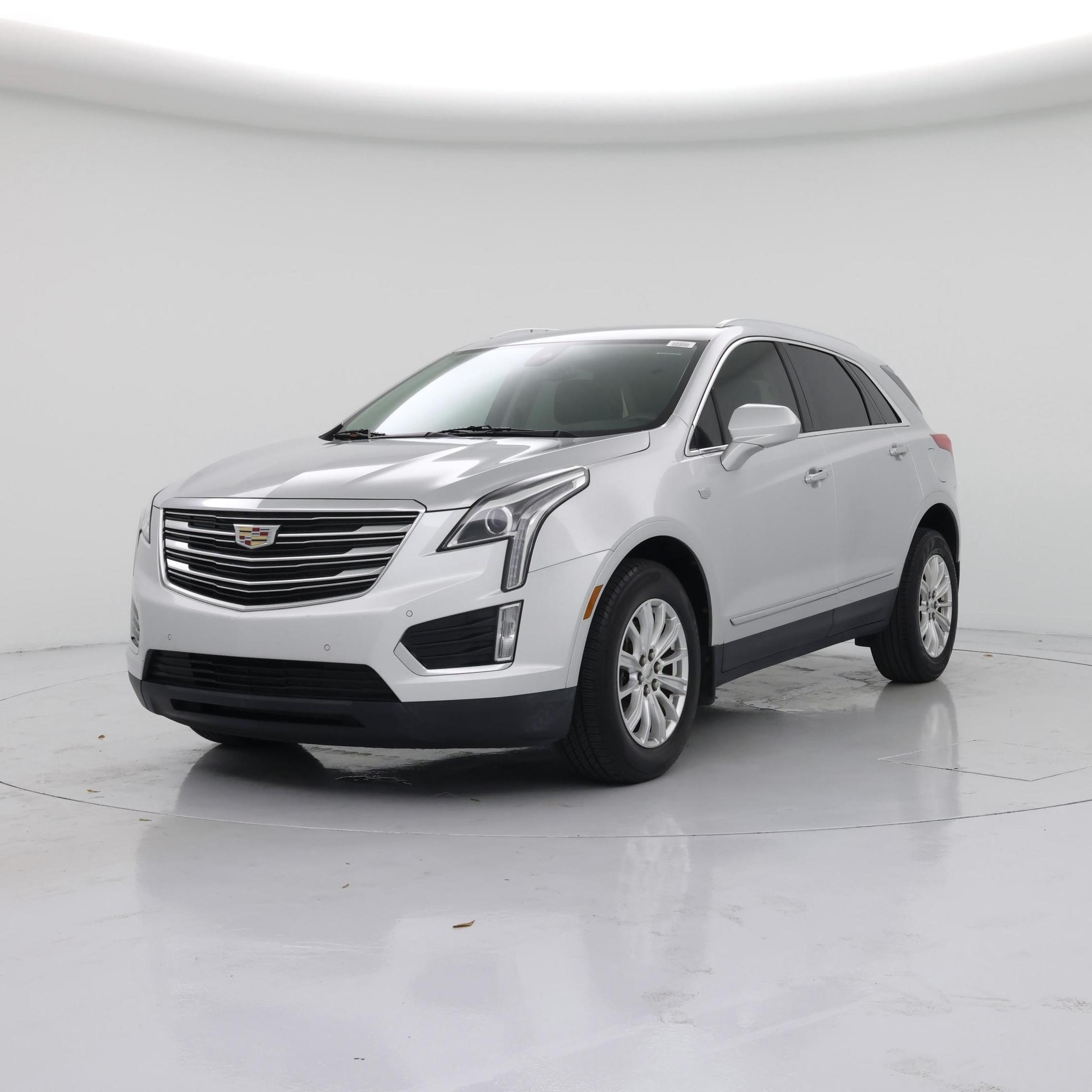Thumbnail: 2017 Cadillac XT5 - 4
