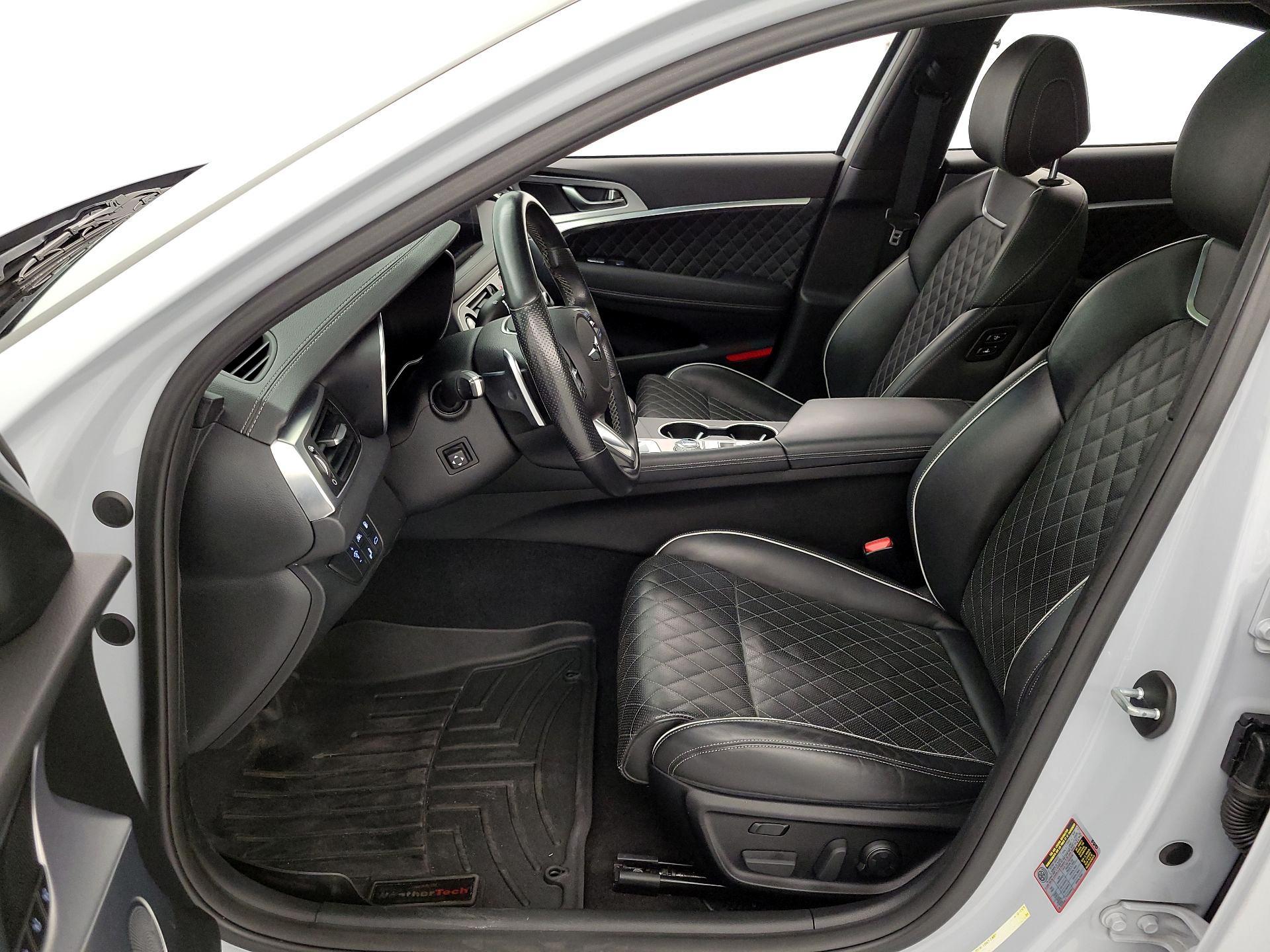 Thumbnail: 2019 Genesis G70 - 11