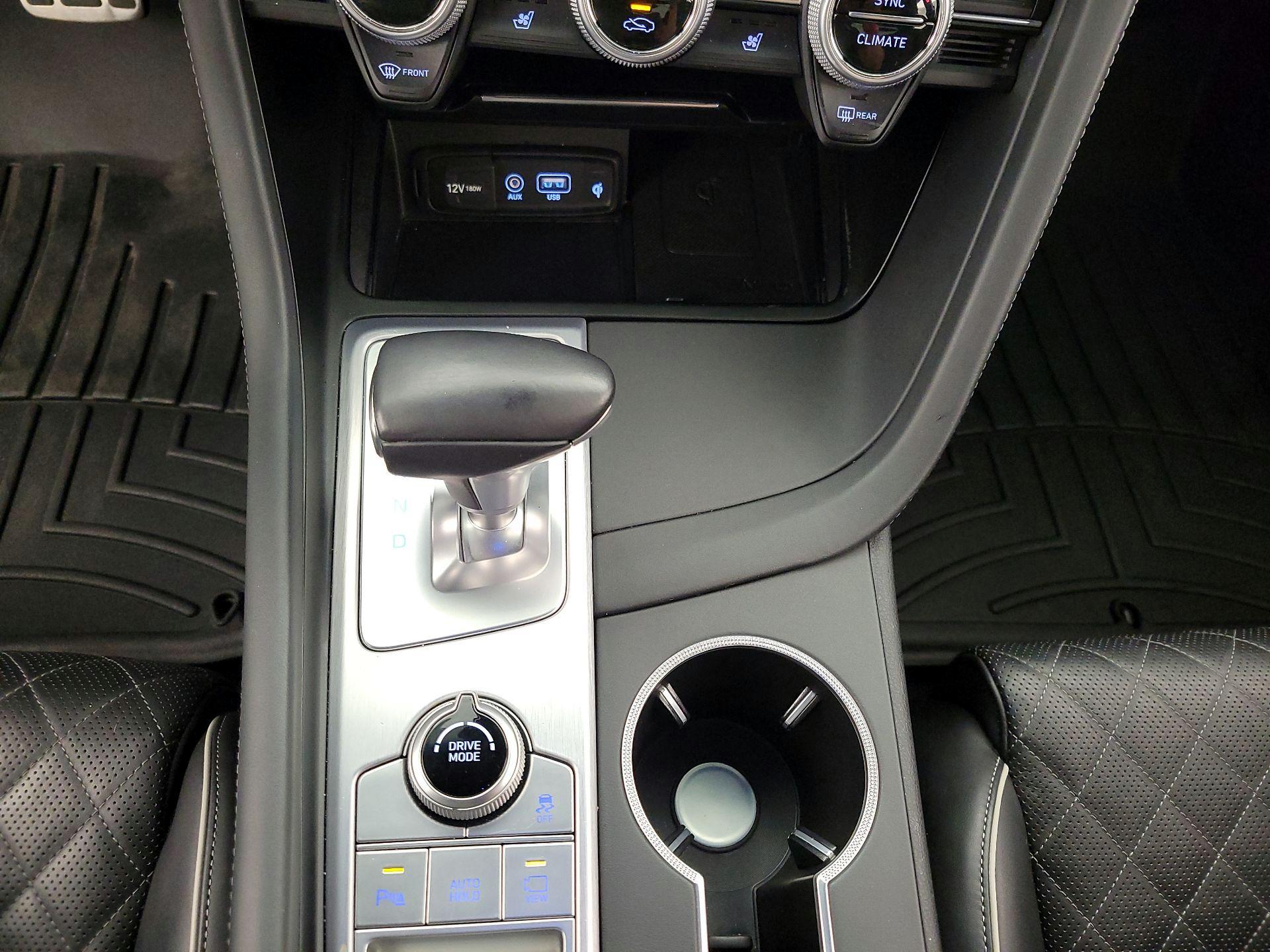 Thumbnail: 2019 Genesis G70 - 18