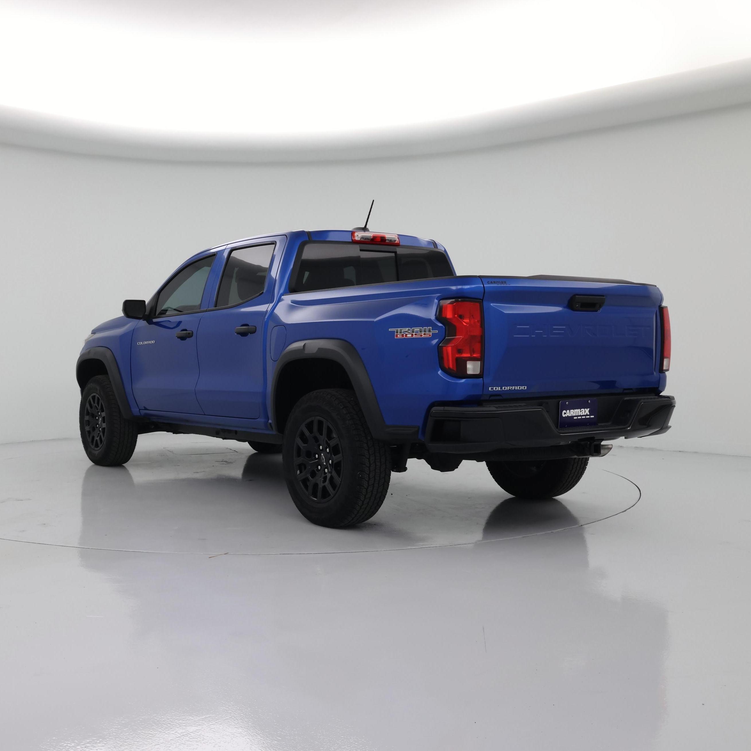 Thumbnail: 2023 Chevrolet Colorado - 2