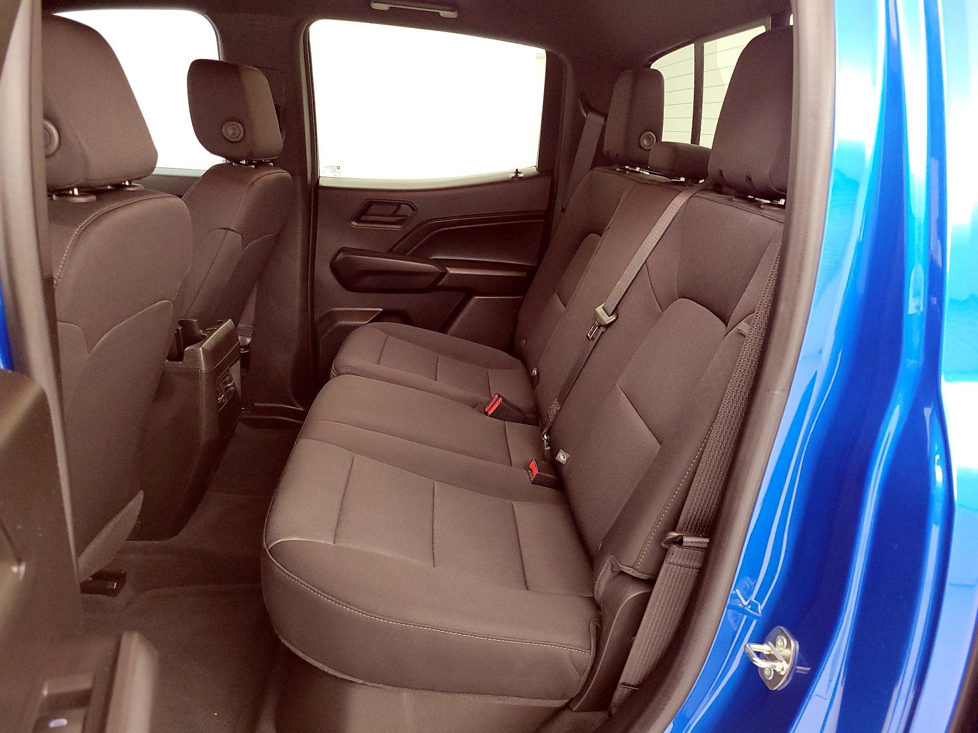 Thumbnail: 2023 Chevrolet Colorado - 19