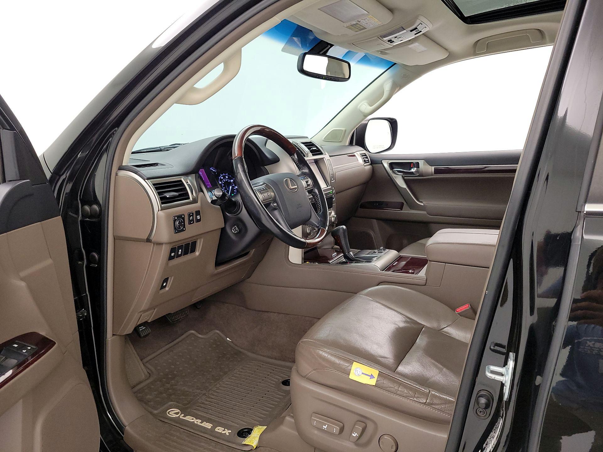 Thumbnail: 2017 Lexus GX - 11