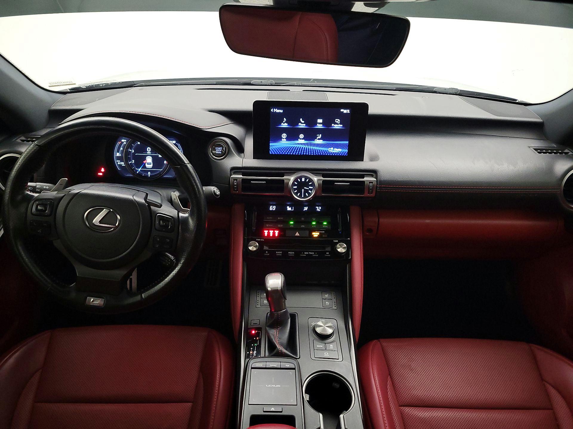 Thumbnail: 2021 Lexus IS - 9