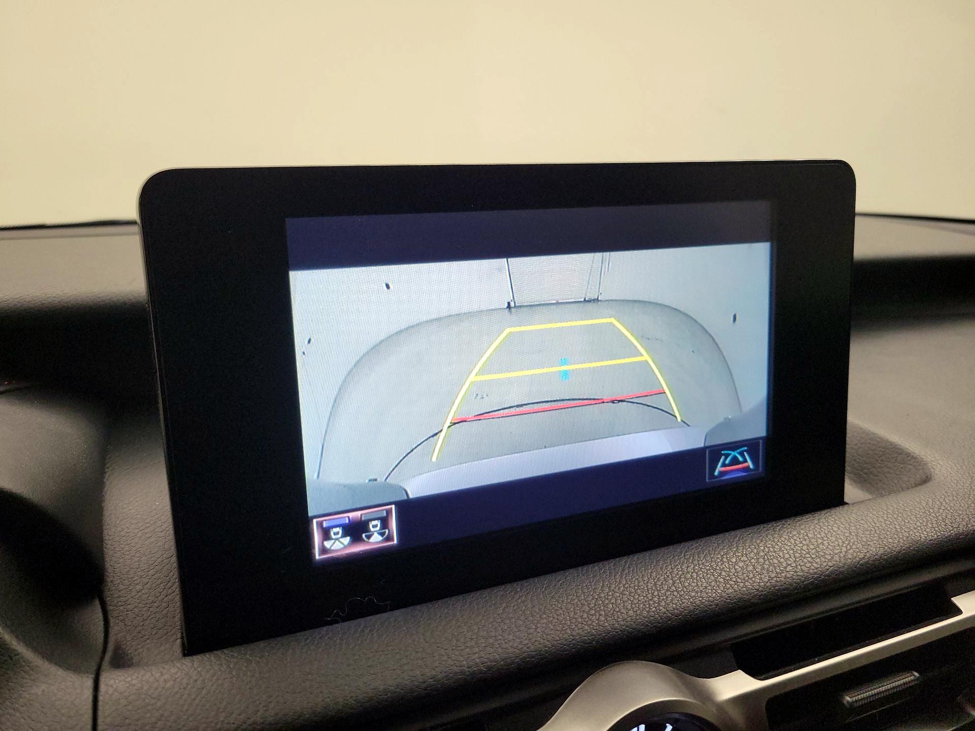 Thumbnail: 2021 Lexus IS - 14