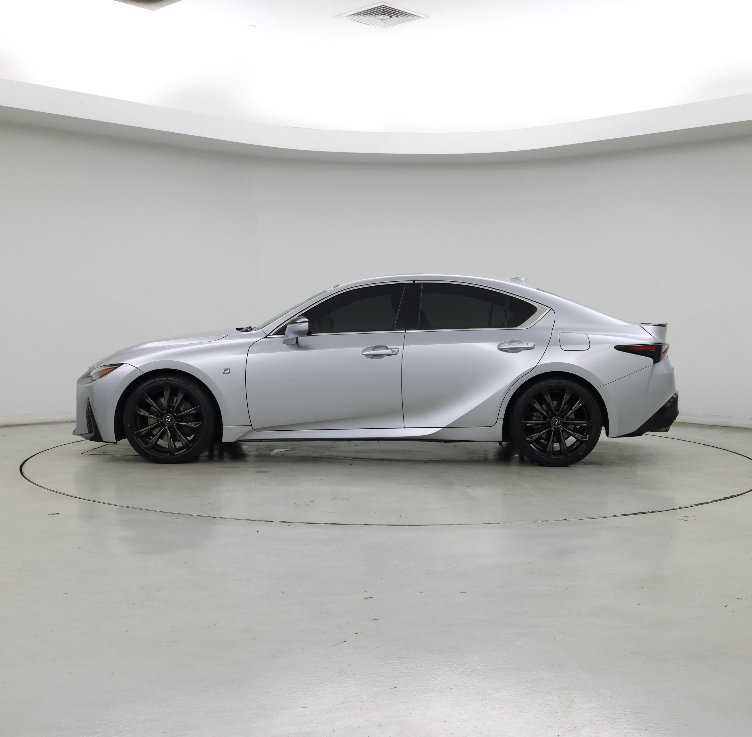 Thumbnail: 2021 Lexus IS - 3