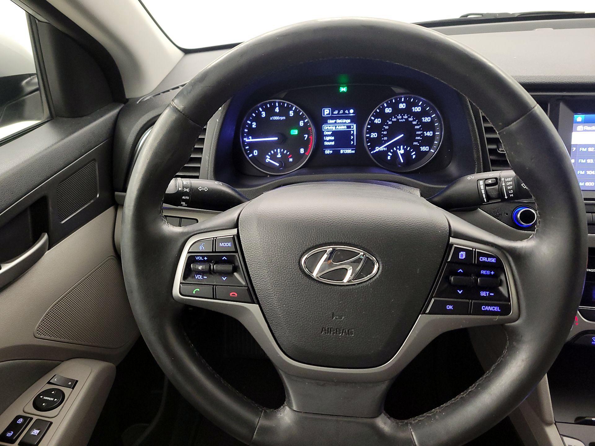 Thumbnail: 2017 Hyundai Elantra - 10