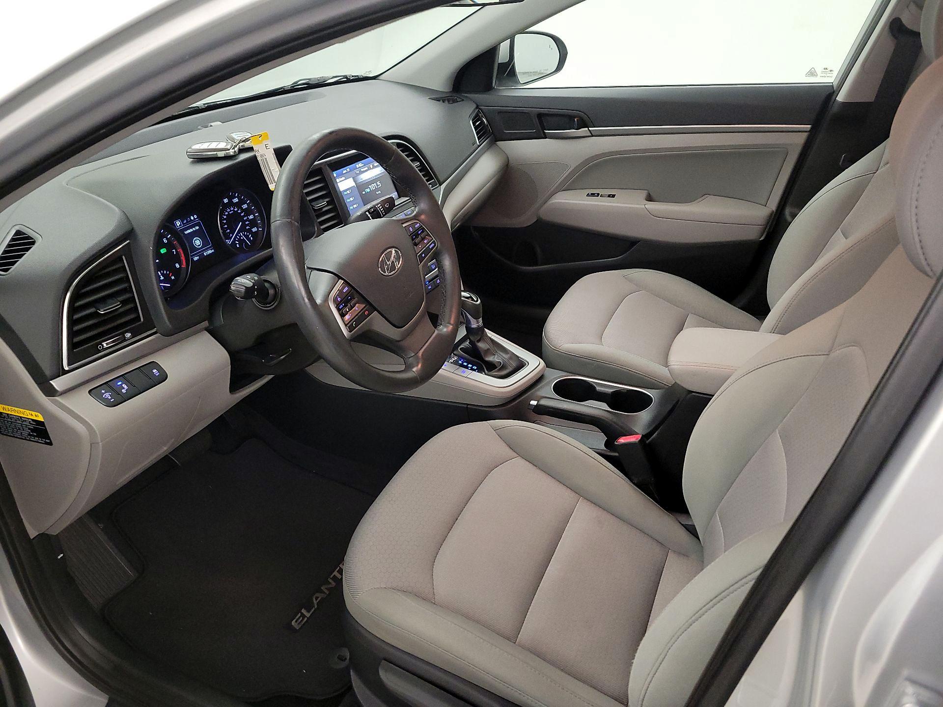 Thumbnail: 2017 Hyundai Elantra - 11