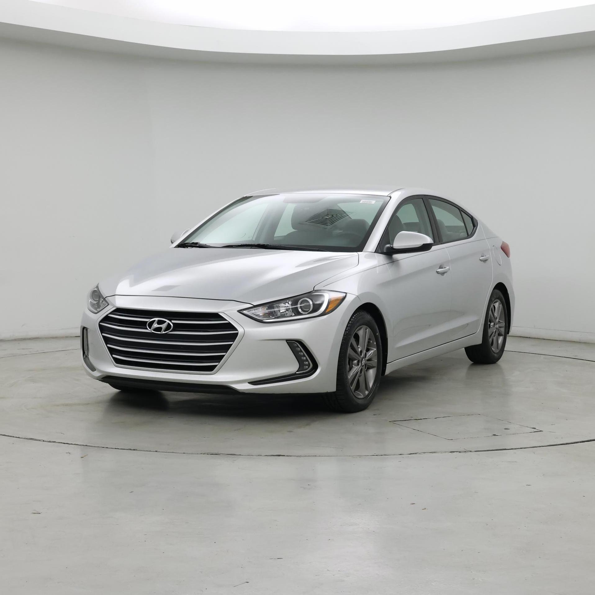 Thumbnail: 2017 Hyundai Elantra - 4