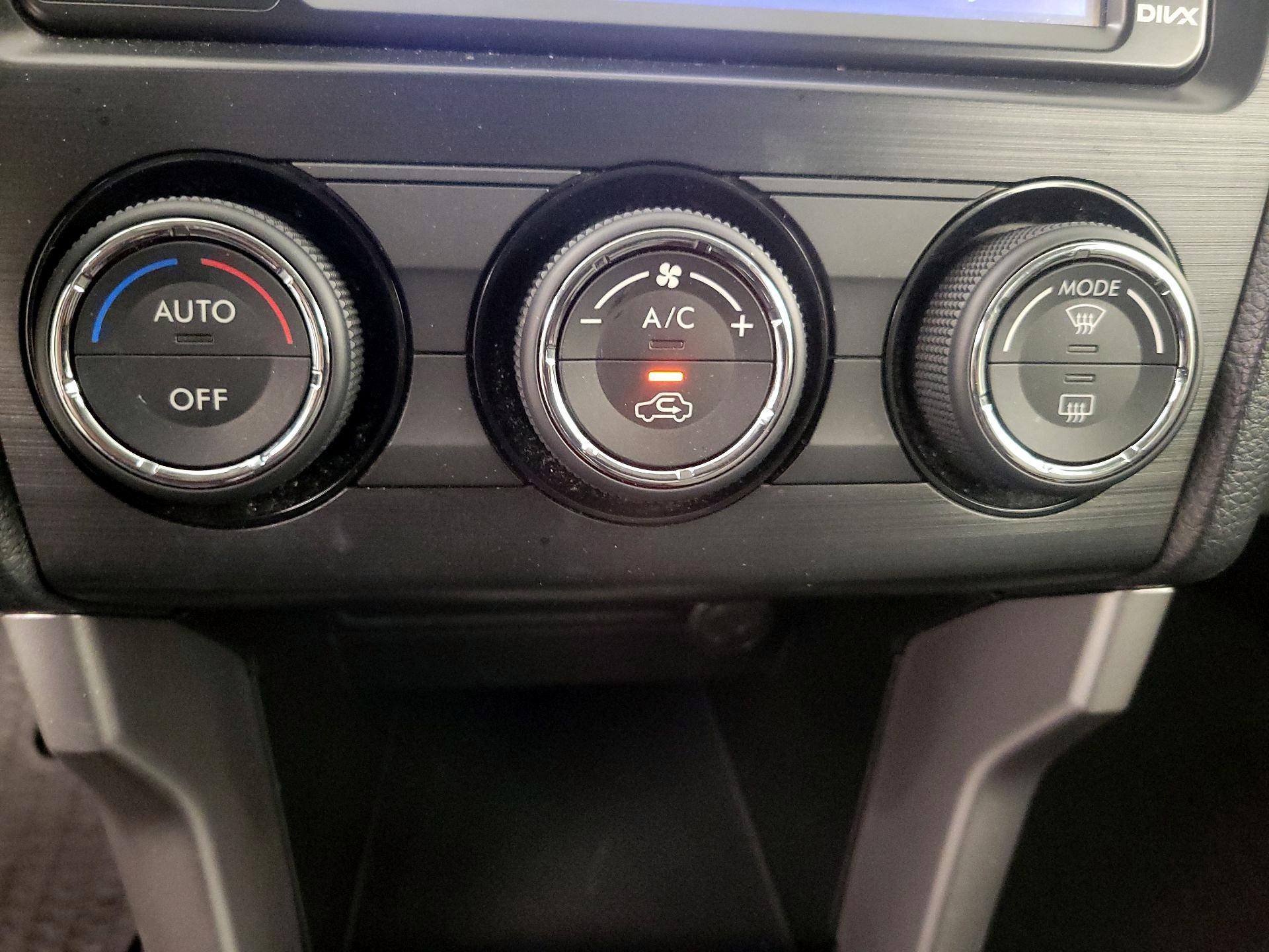 Thumbnail: 2014 Subaru Forester - 17