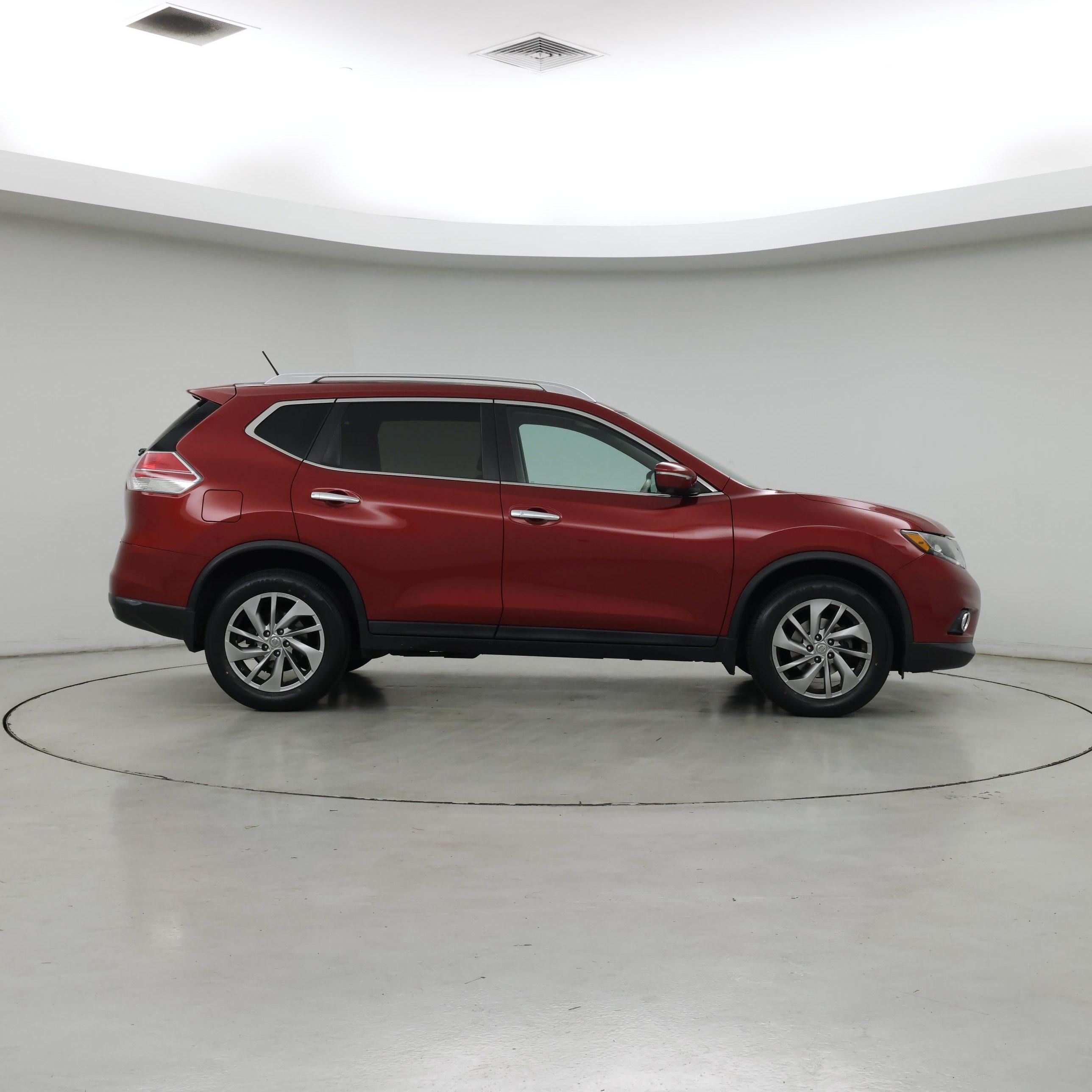 Thumbnail: 2015 Nissan Rogue - 7