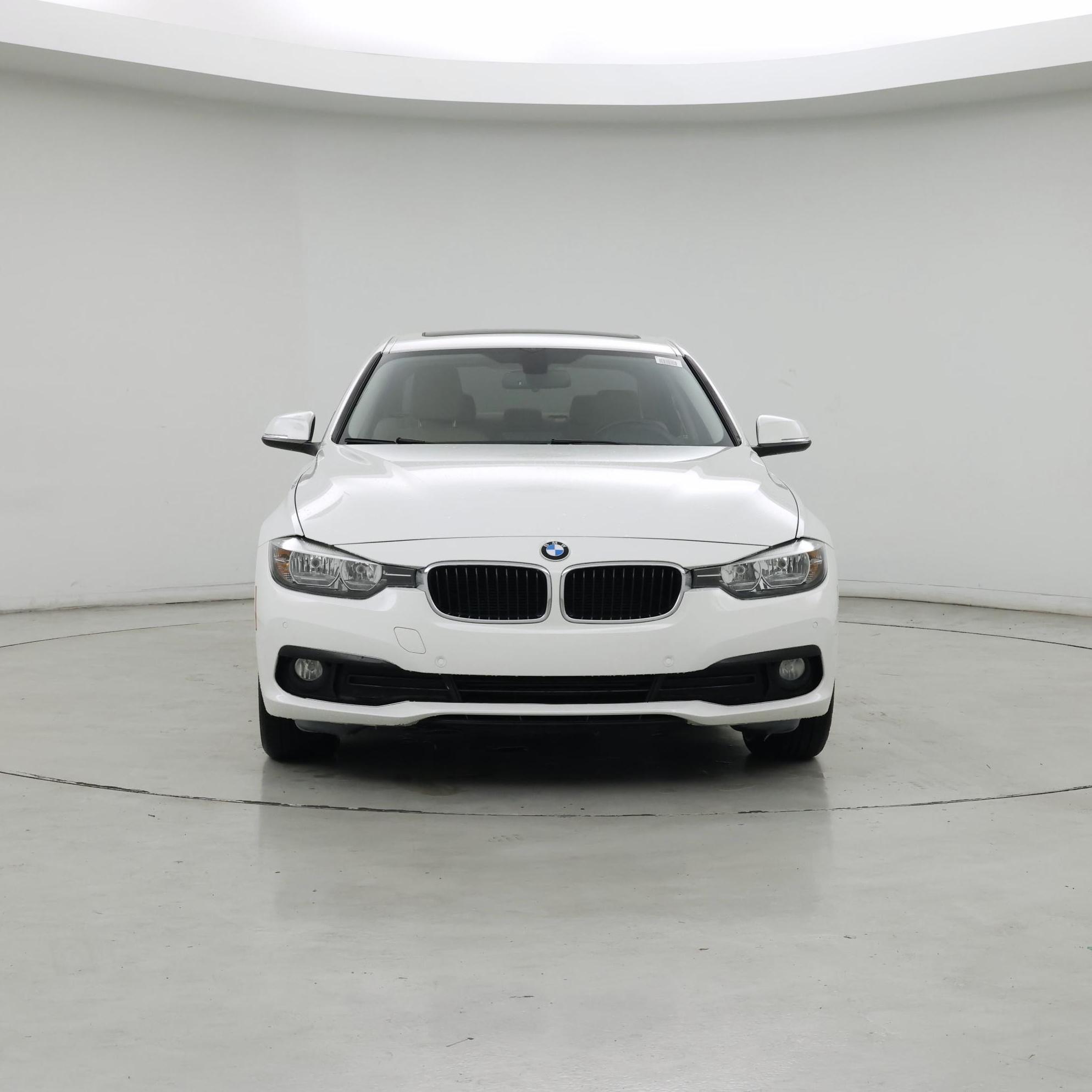 Thumbnail: 2016 BMW 3 Series - 5