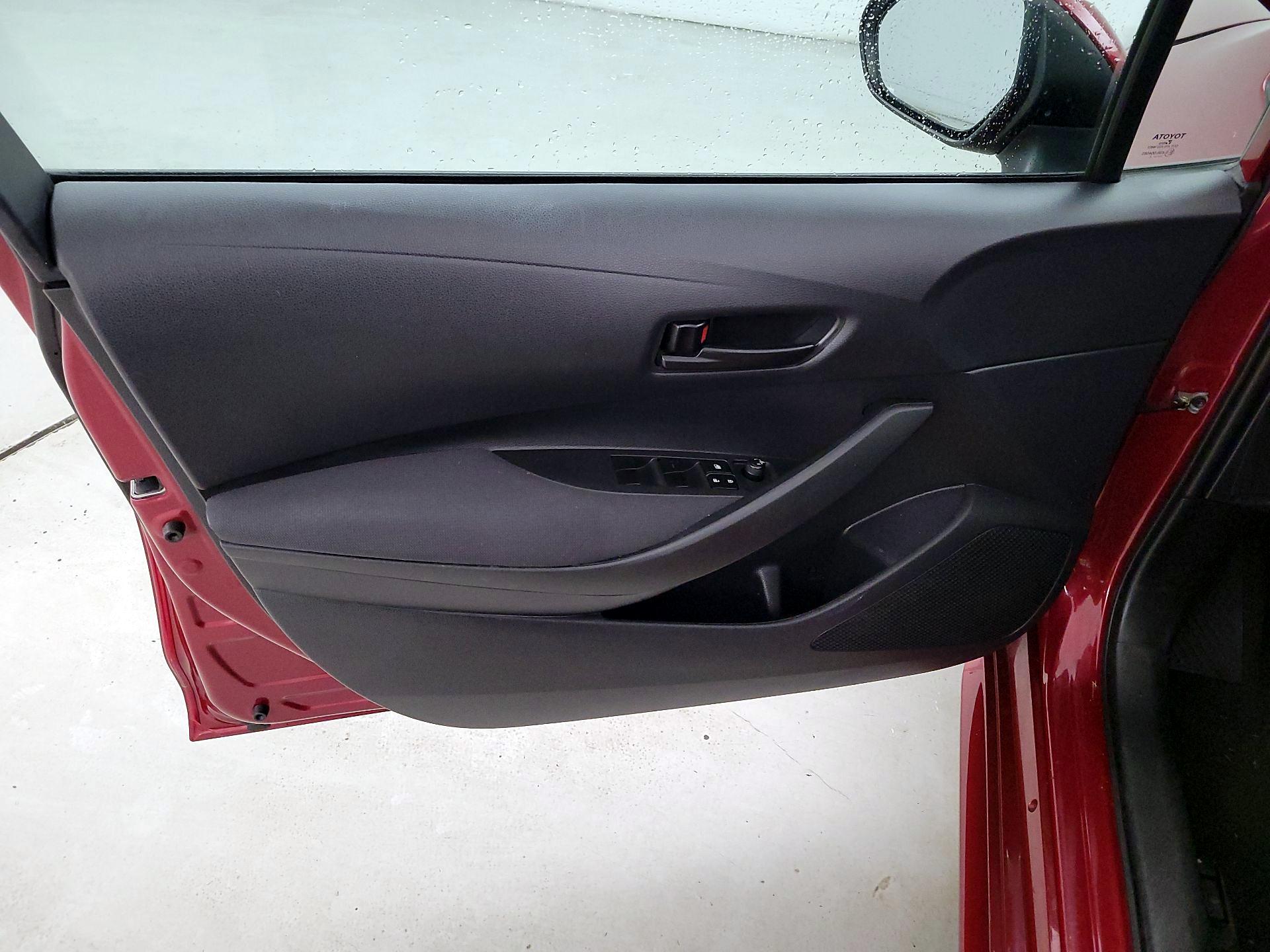 Thumbnail: 2022 Toyota Corolla - 12