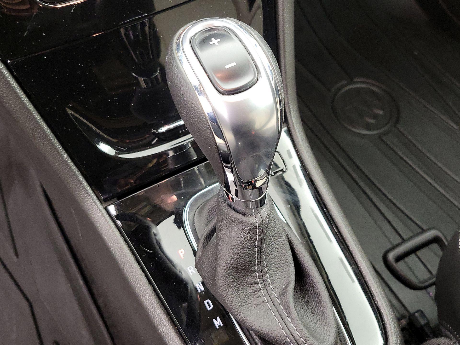 Thumbnail: 2019 Buick Encore - 17