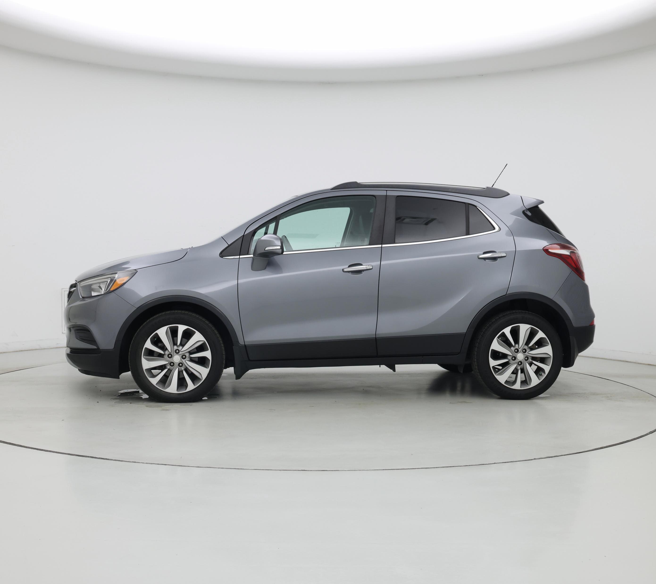 Thumbnail: 2019 Buick Encore - 3