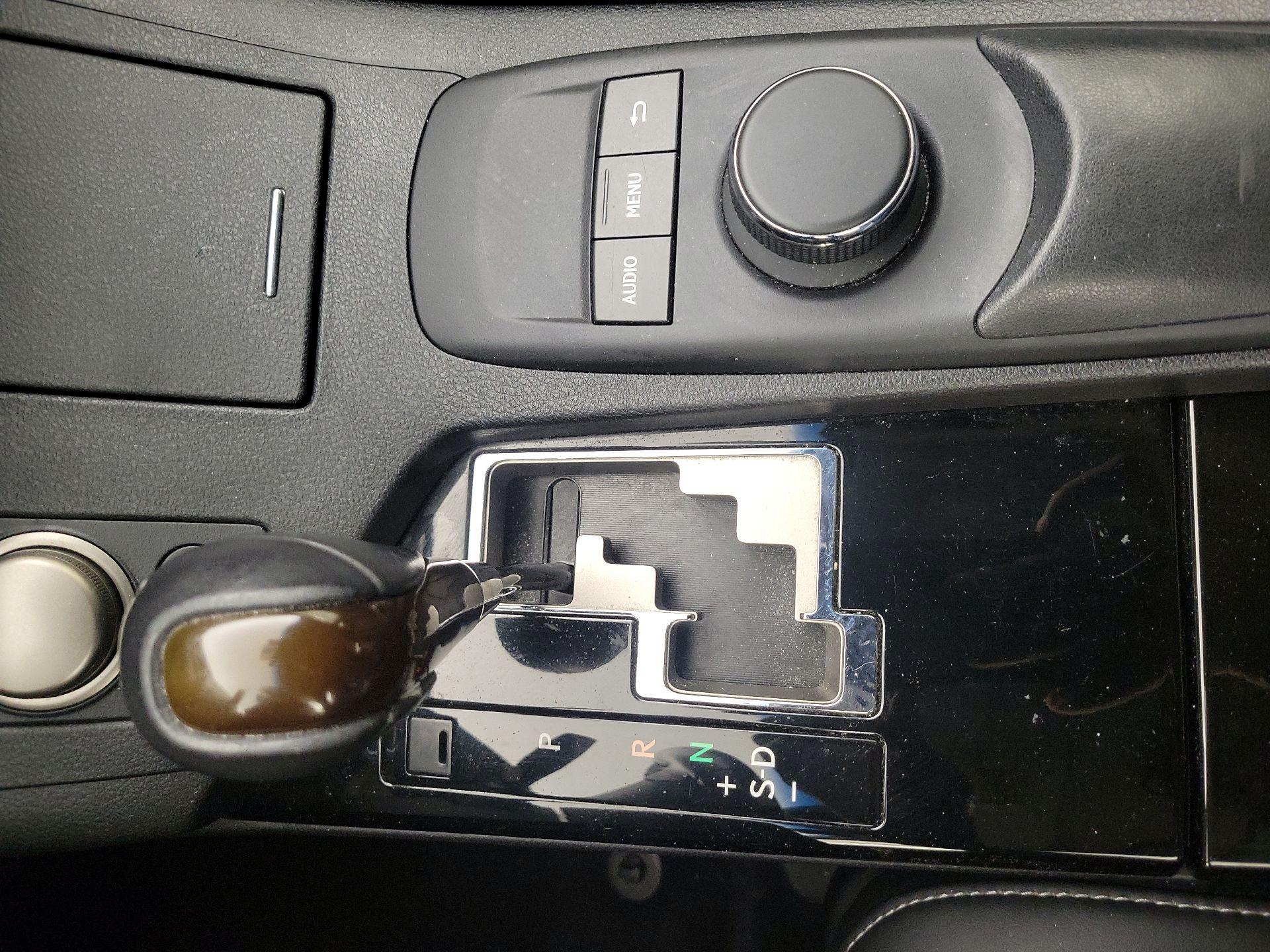 Thumbnail: 2014 Lexus ES - 17