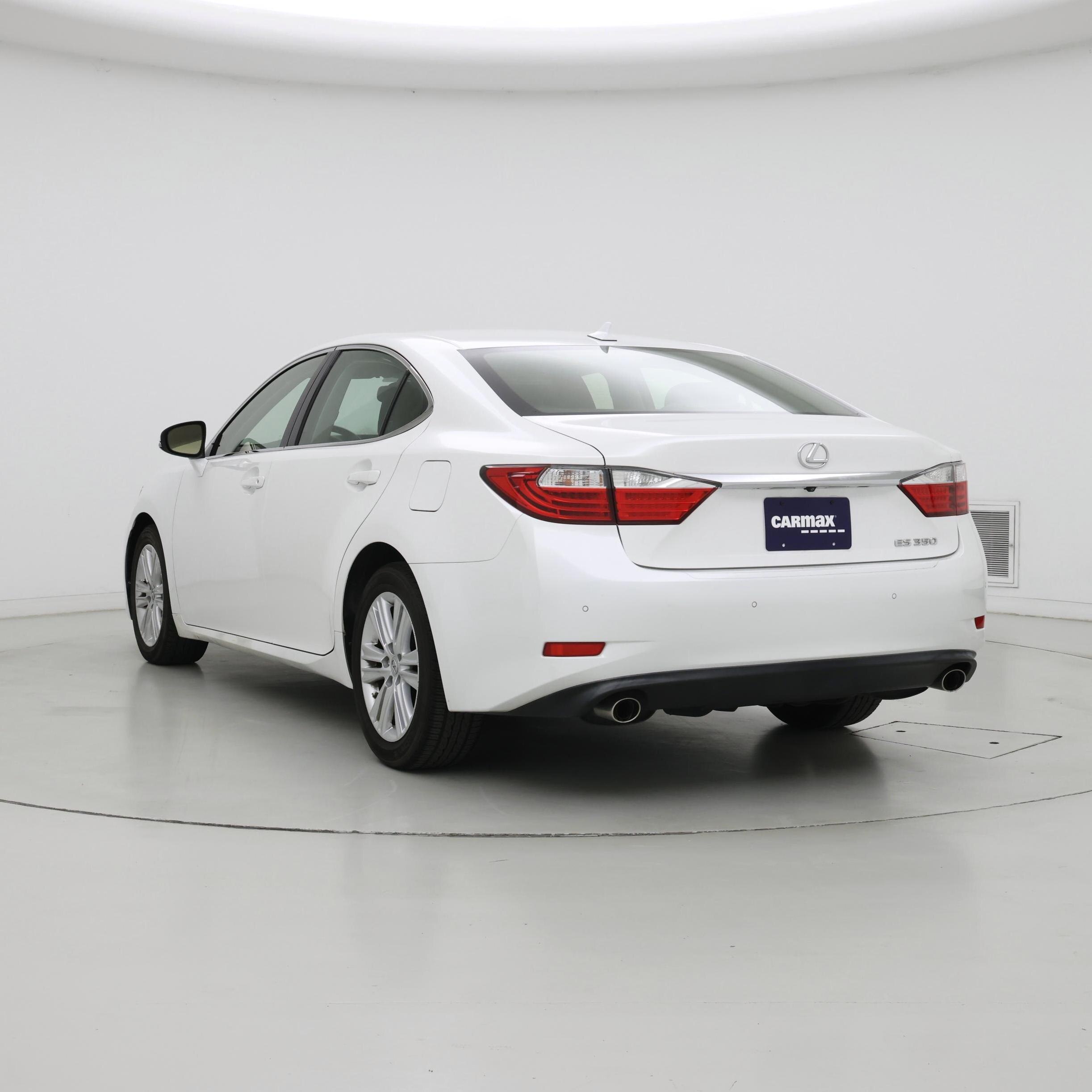 Thumbnail: 2014 Lexus ES - 2