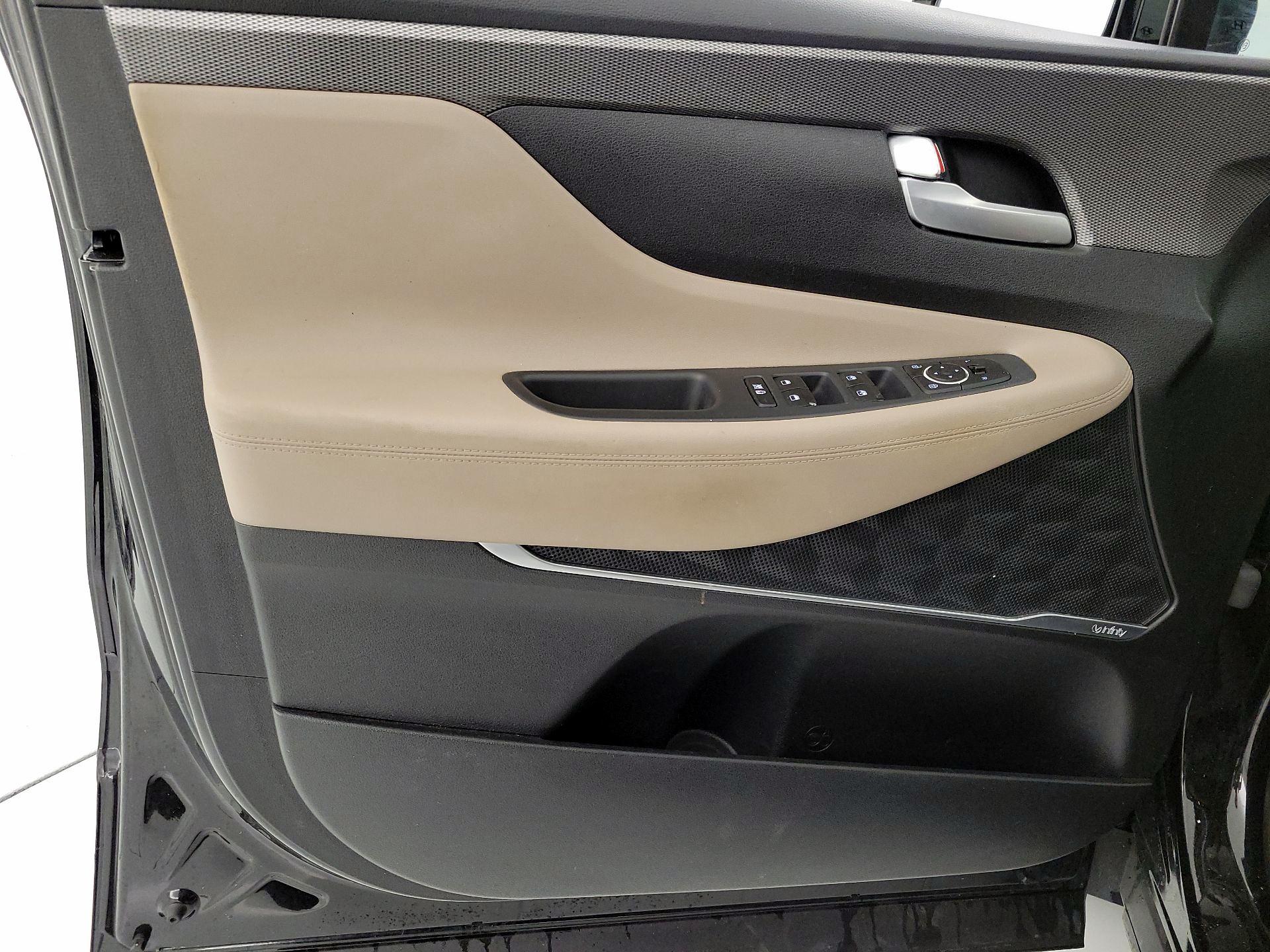 Thumbnail: 2020 Hyundai Santa Fe - 12