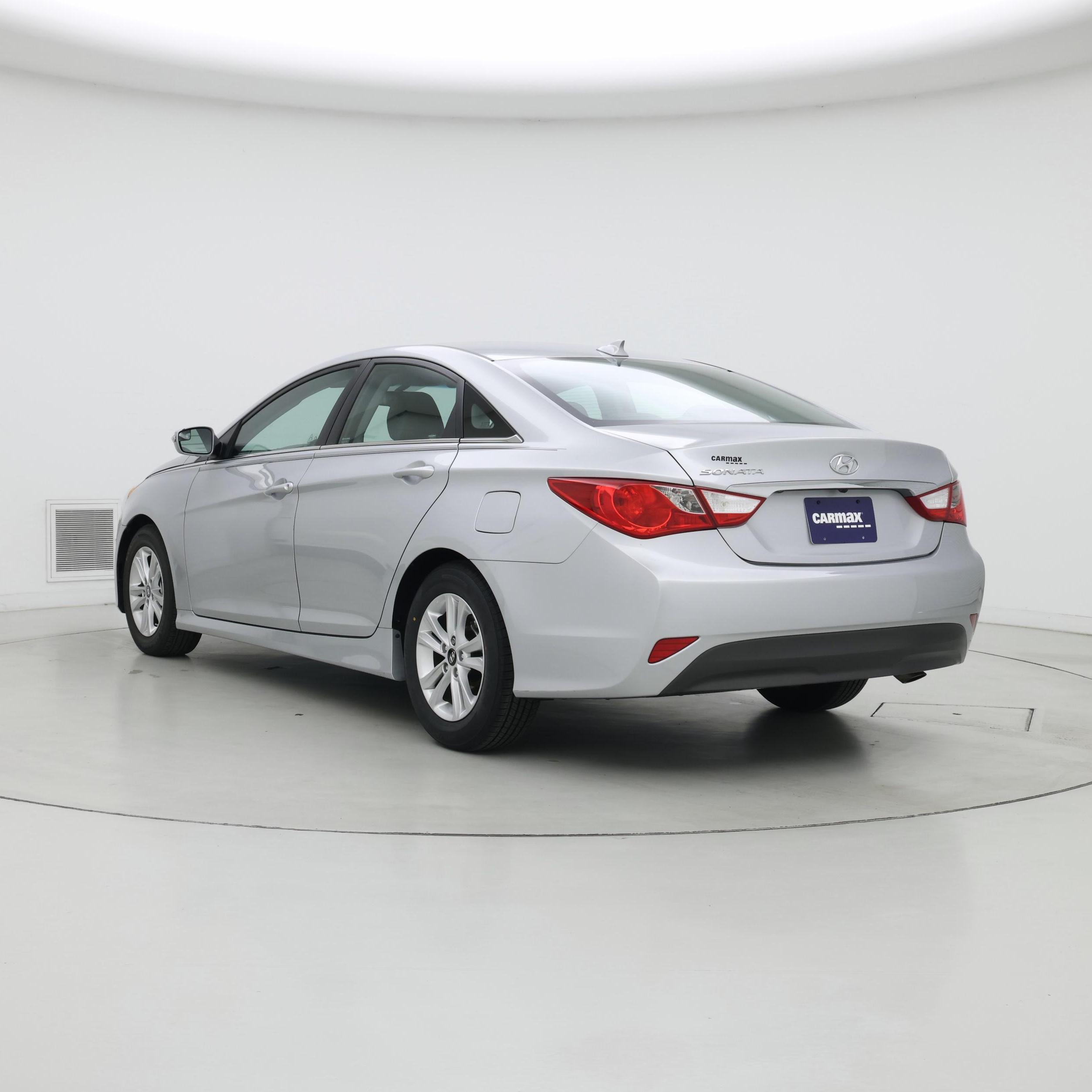Thumbnail: 2014 Hyundai Sonata - 2
