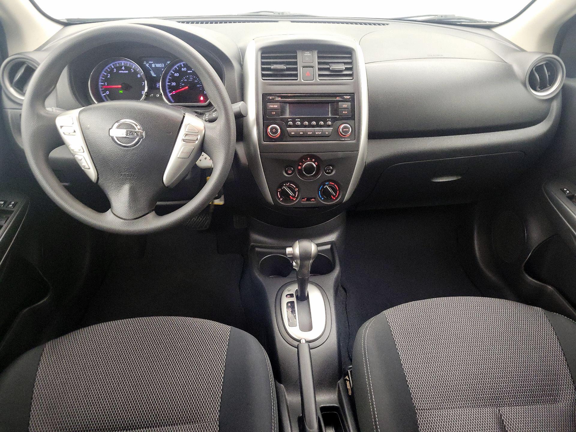 Thumbnail: 2015 Nissan Versa - 9