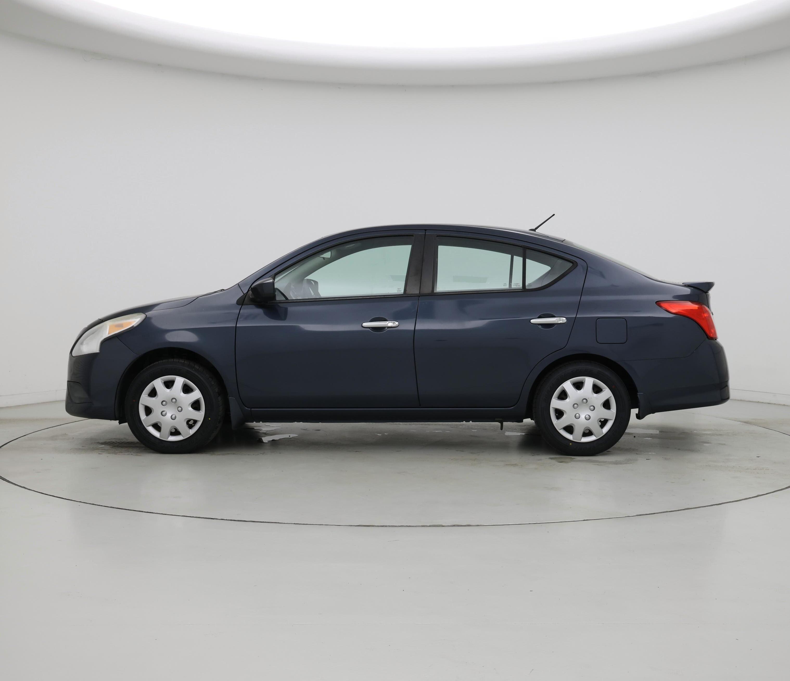 Thumbnail: 2015 Nissan Versa - 3