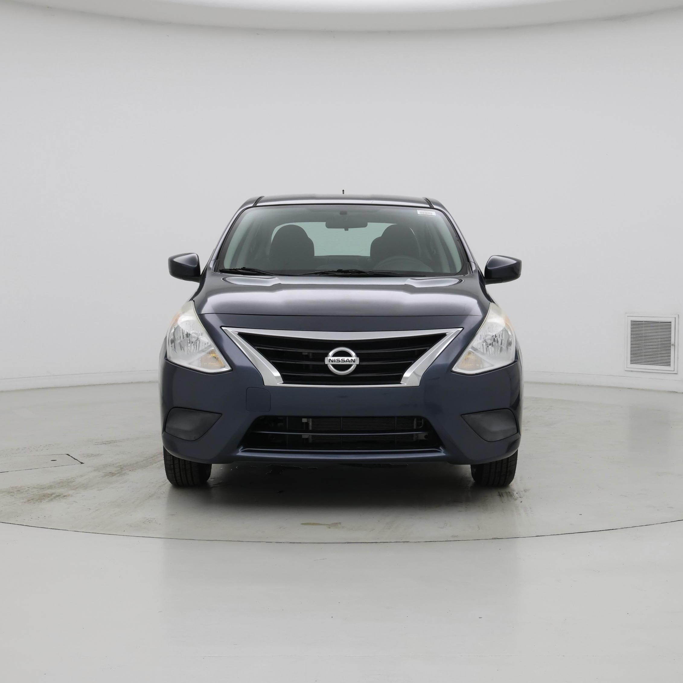 Thumbnail: 2015 Nissan Versa - 5