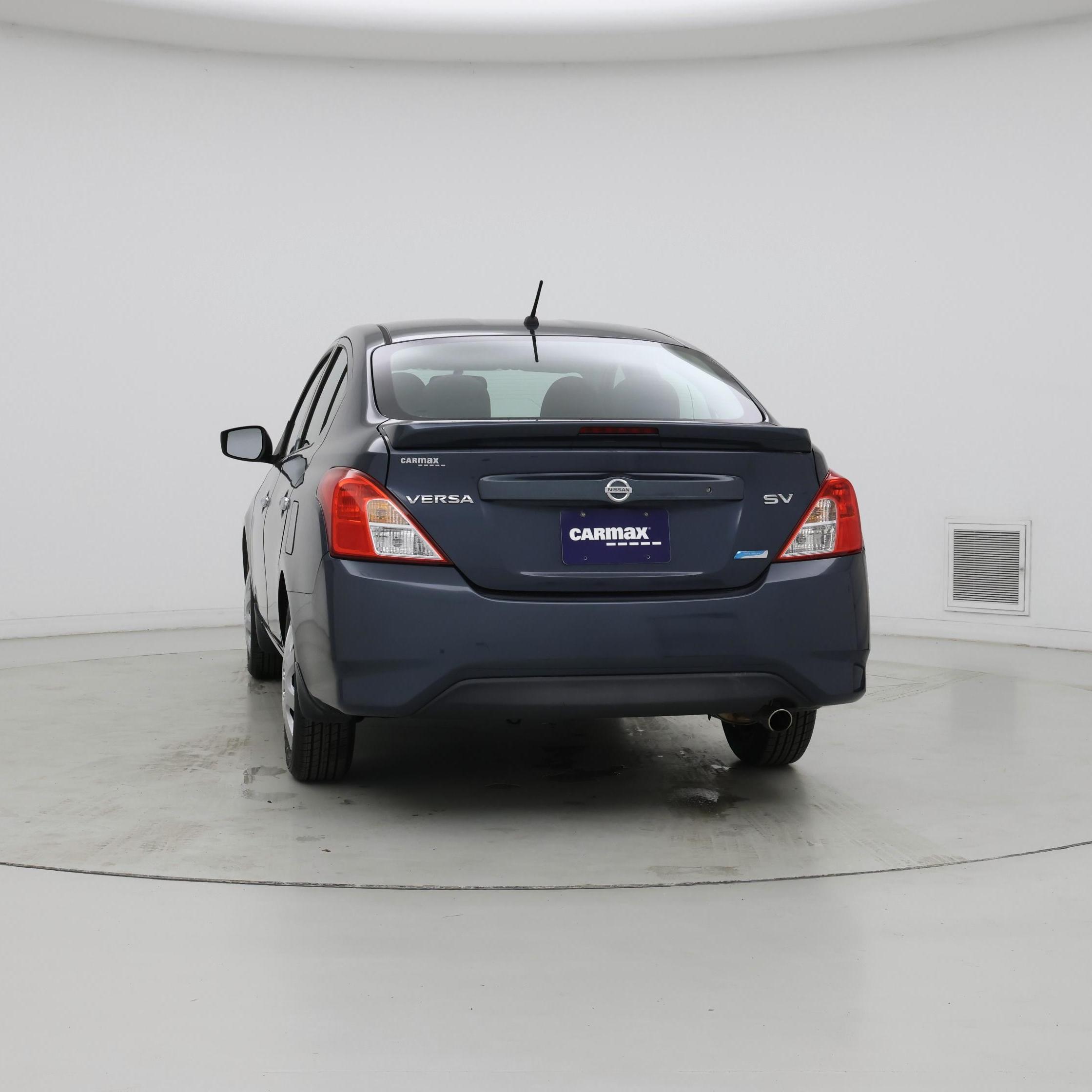 Thumbnail: 2015 Nissan Versa - 6