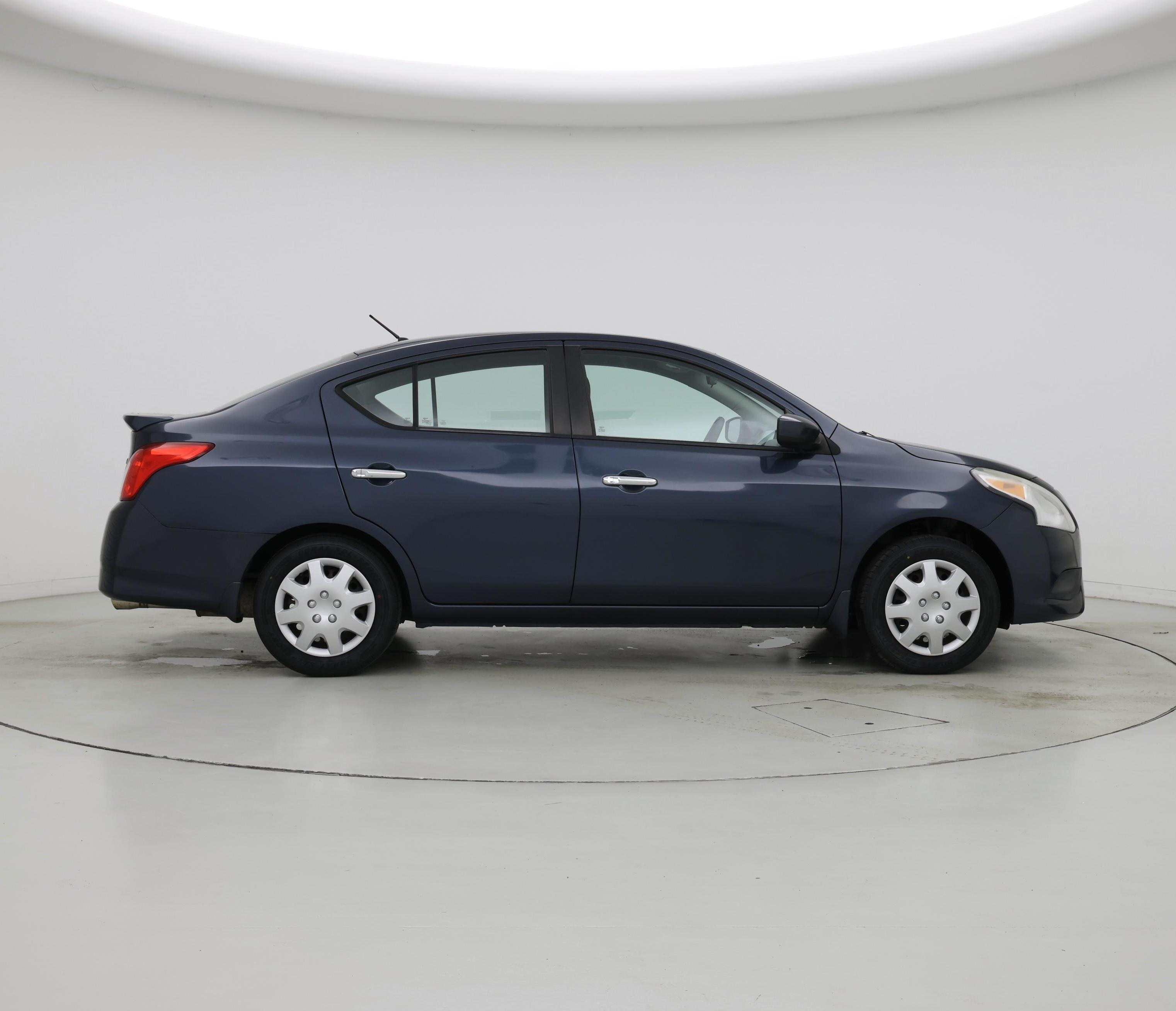 Thumbnail: 2015 Nissan Versa - 7