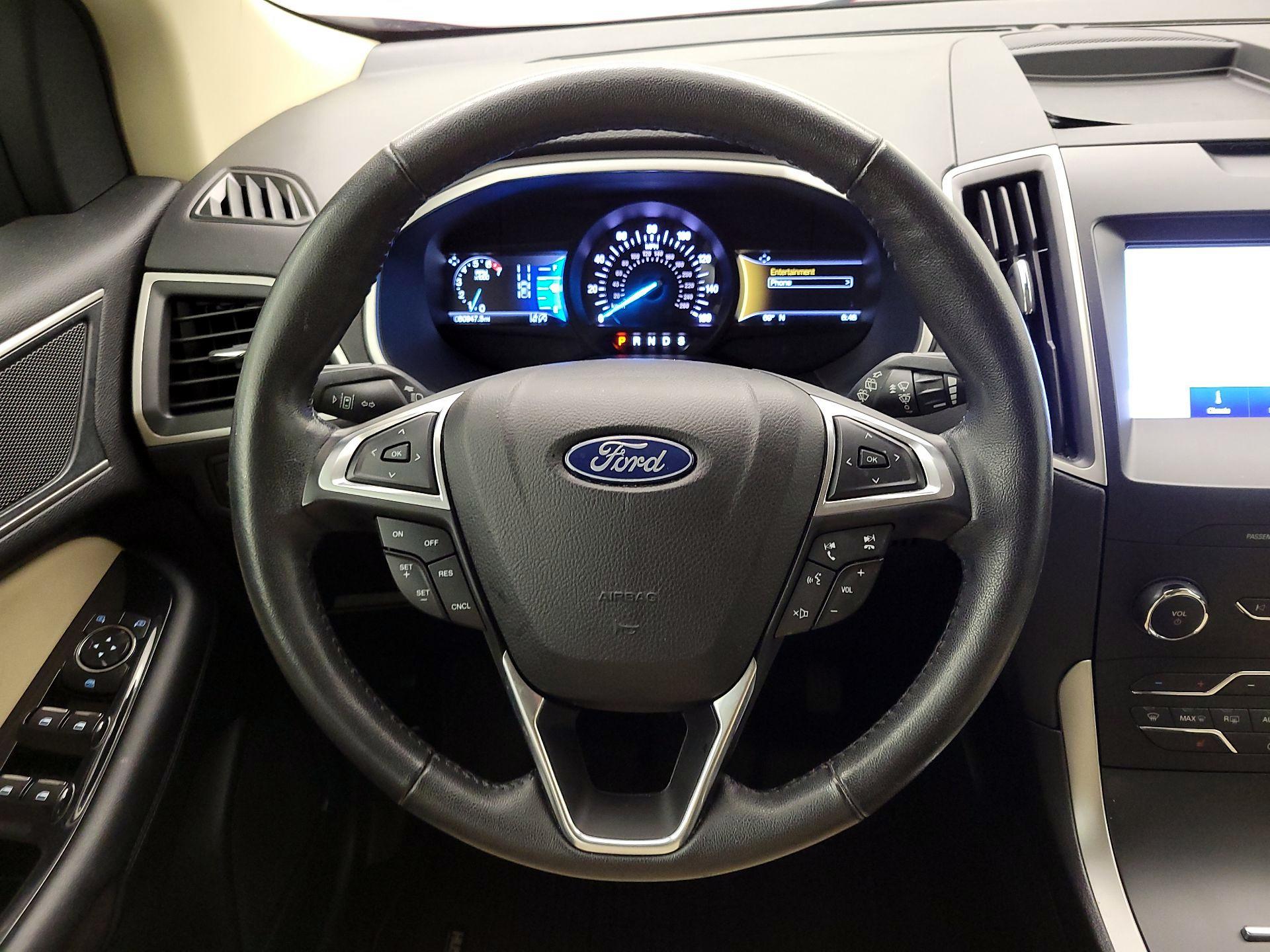 Thumbnail: 2020 Ford Edge - 10