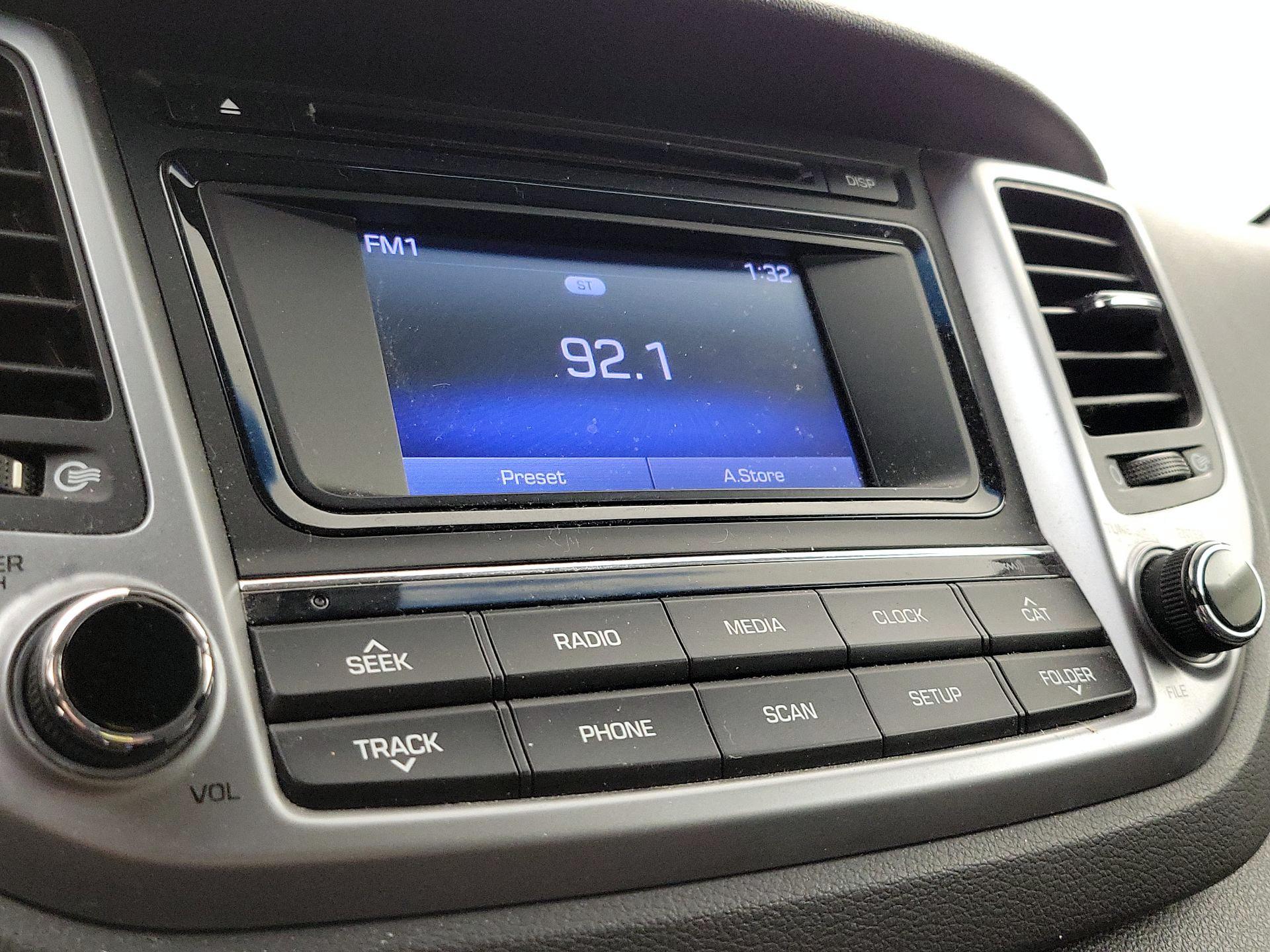 Thumbnail: 2017 Hyundai Tucson - 15