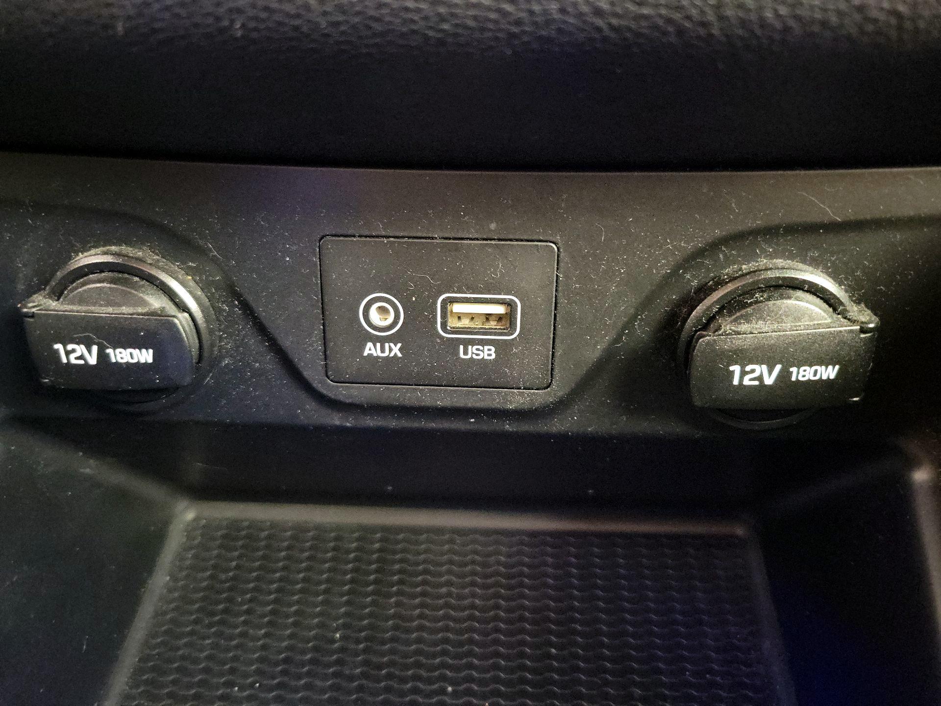 Thumbnail: 2017 Hyundai Tucson - 18