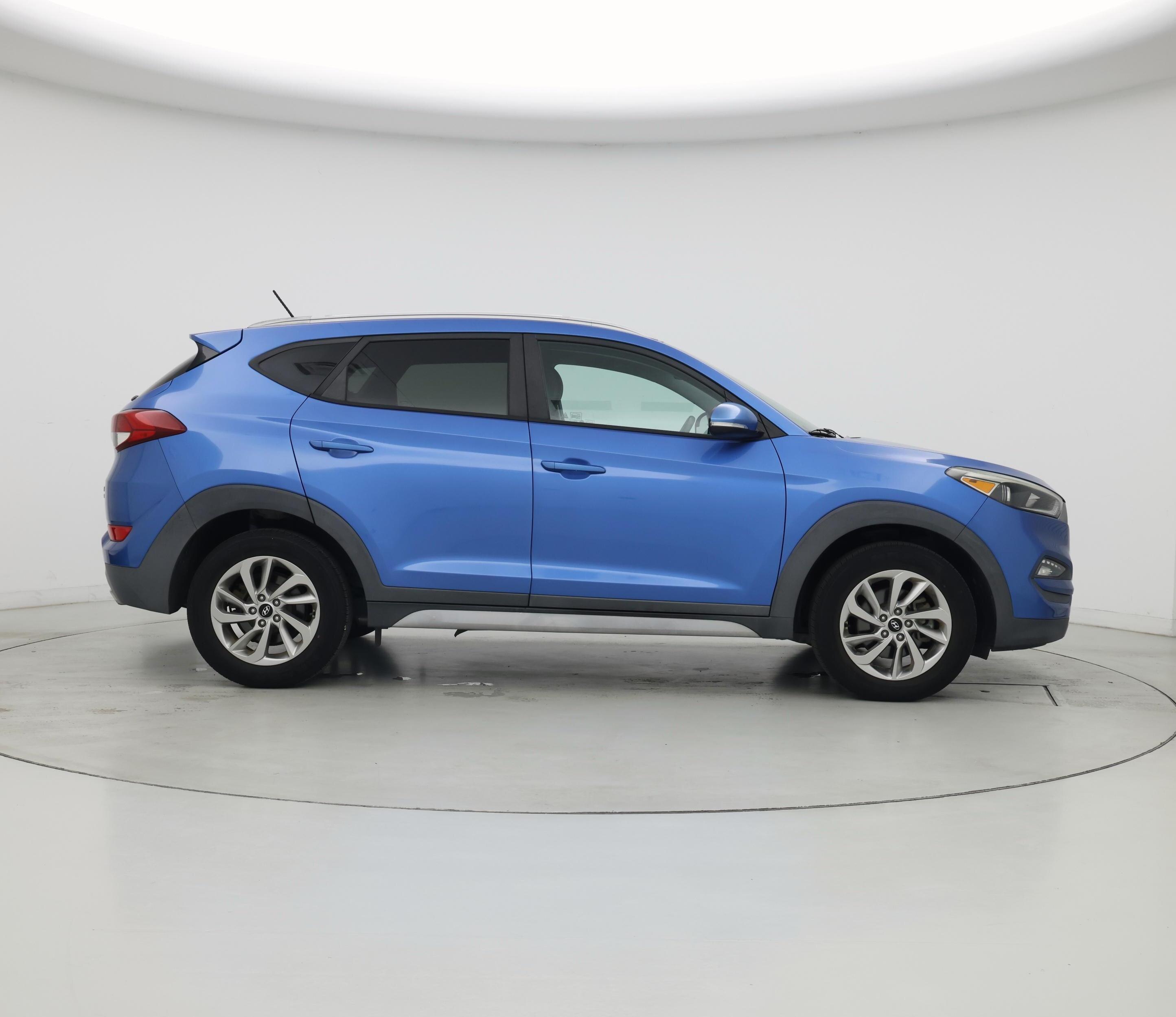 Thumbnail: 2017 Hyundai Tucson - 7