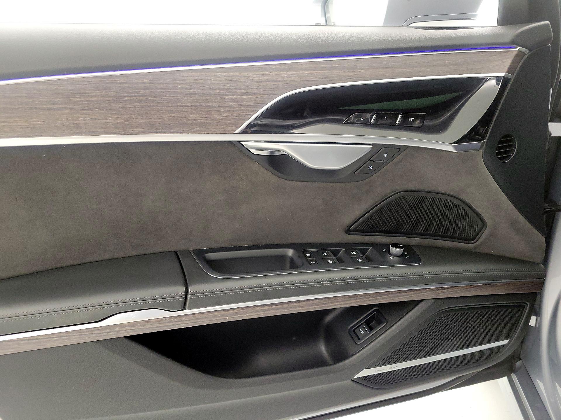 Thumbnail: 2021 Audi A8 - 12