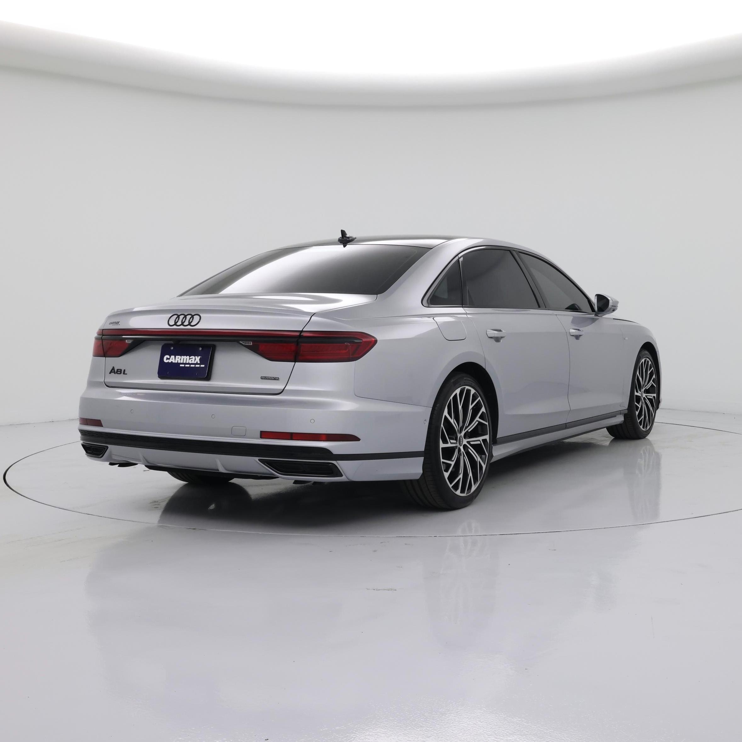 Thumbnail: 2021 Audi A8 - 8