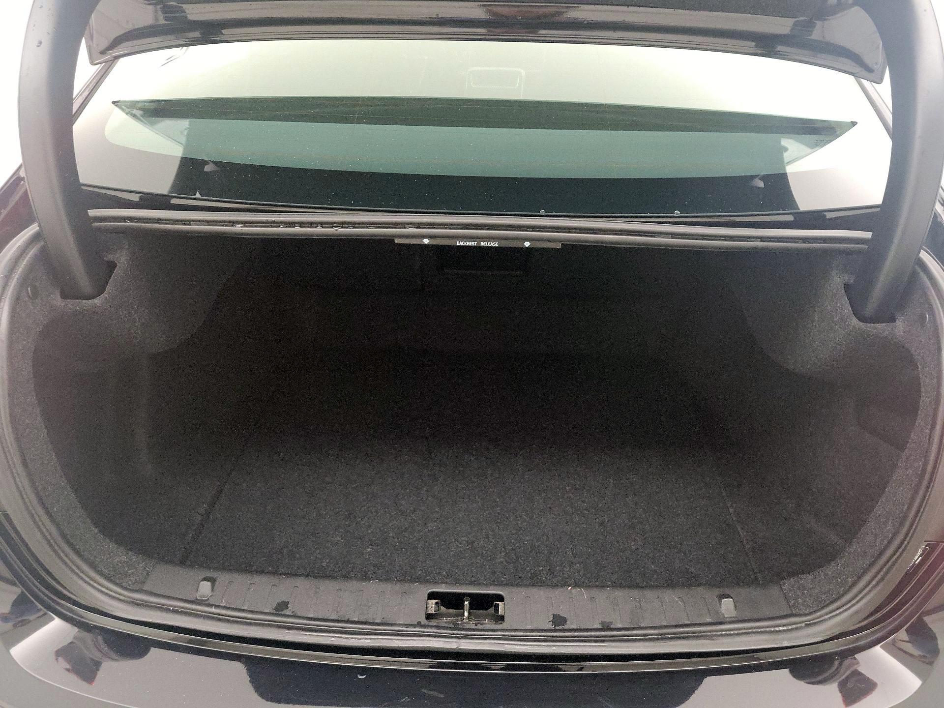 Thumbnail: 2016 Volvo S60 - 20