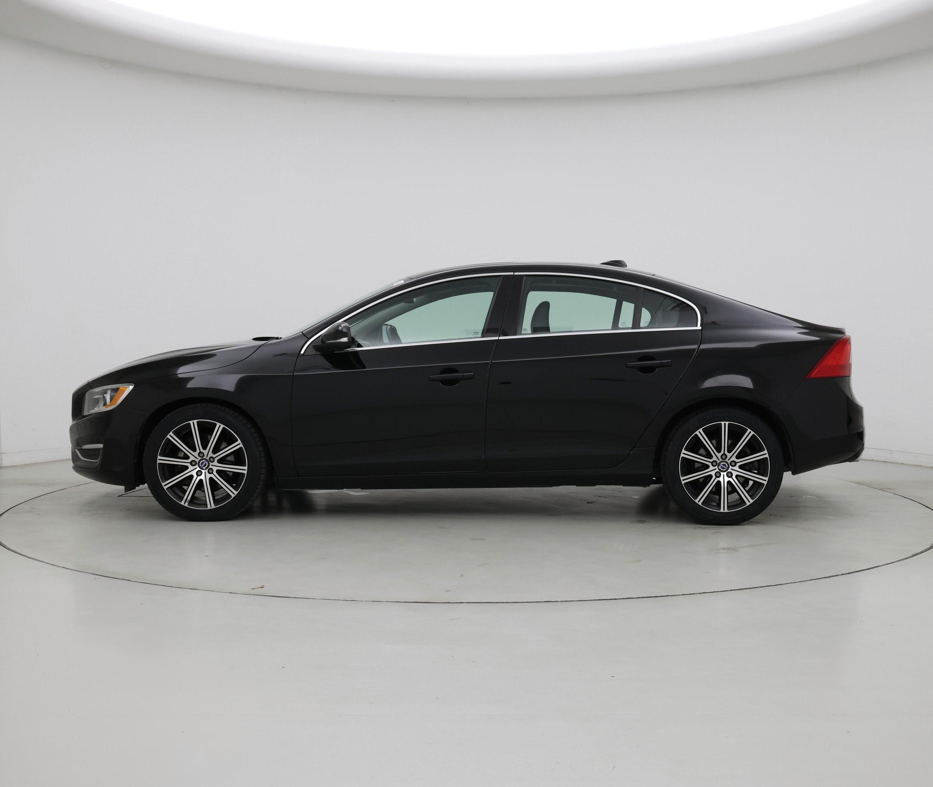 Thumbnail: 2016 Volvo S60 - 3