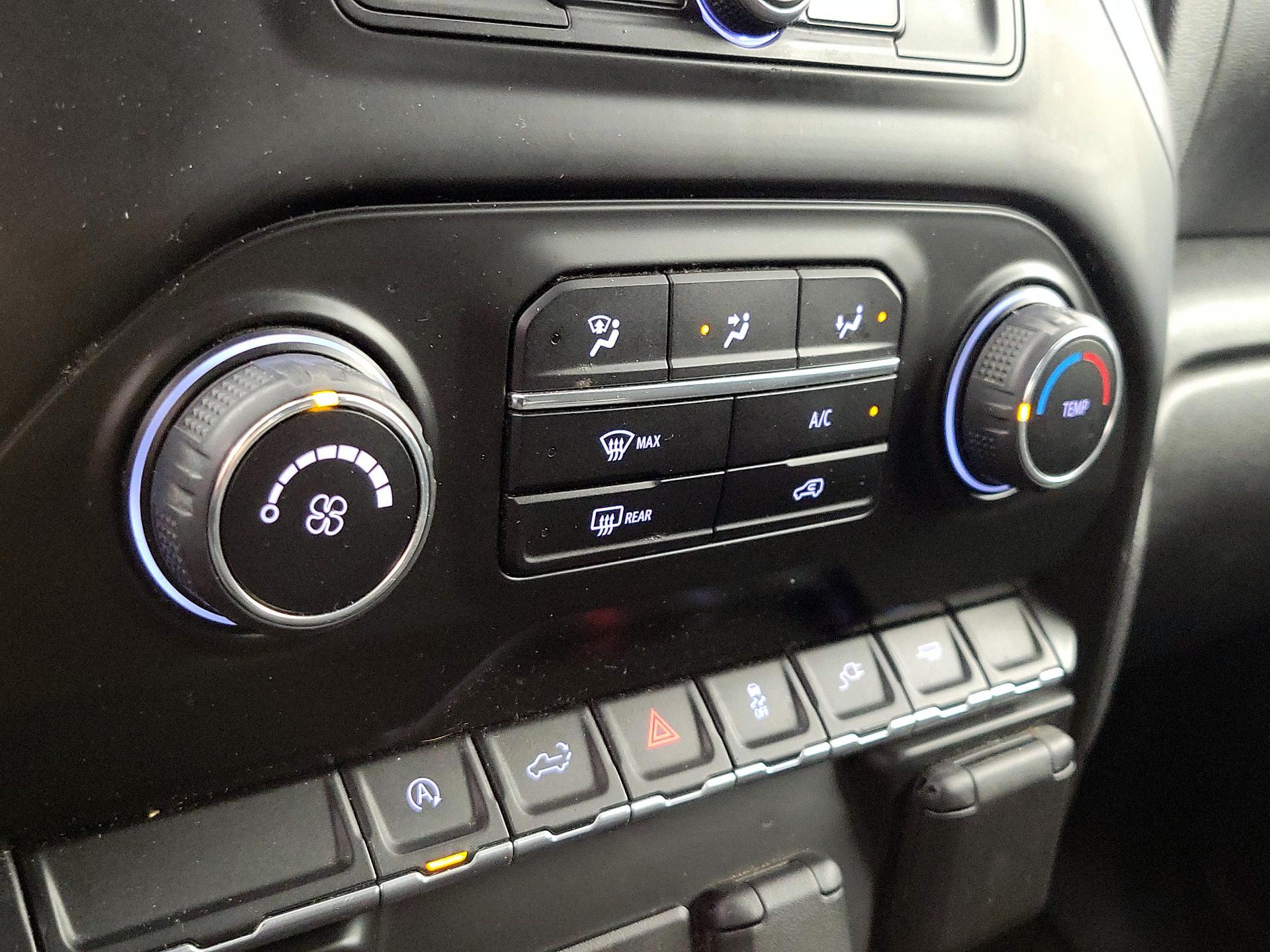 Thumbnail: 2021 Chevrolet Silverado 1500 - 16