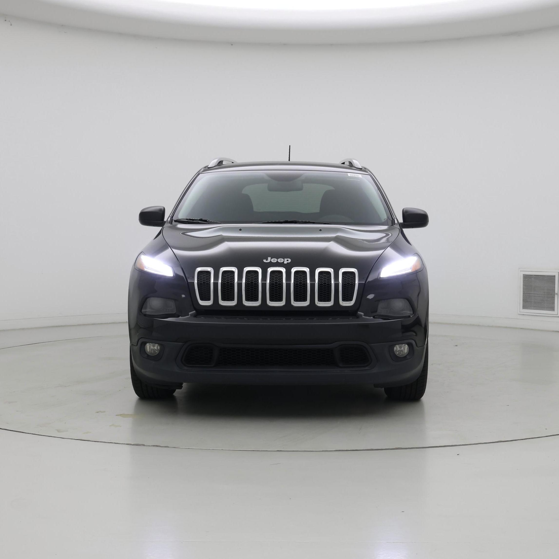 Thumbnail: 2016 Jeep Cherokee - 5