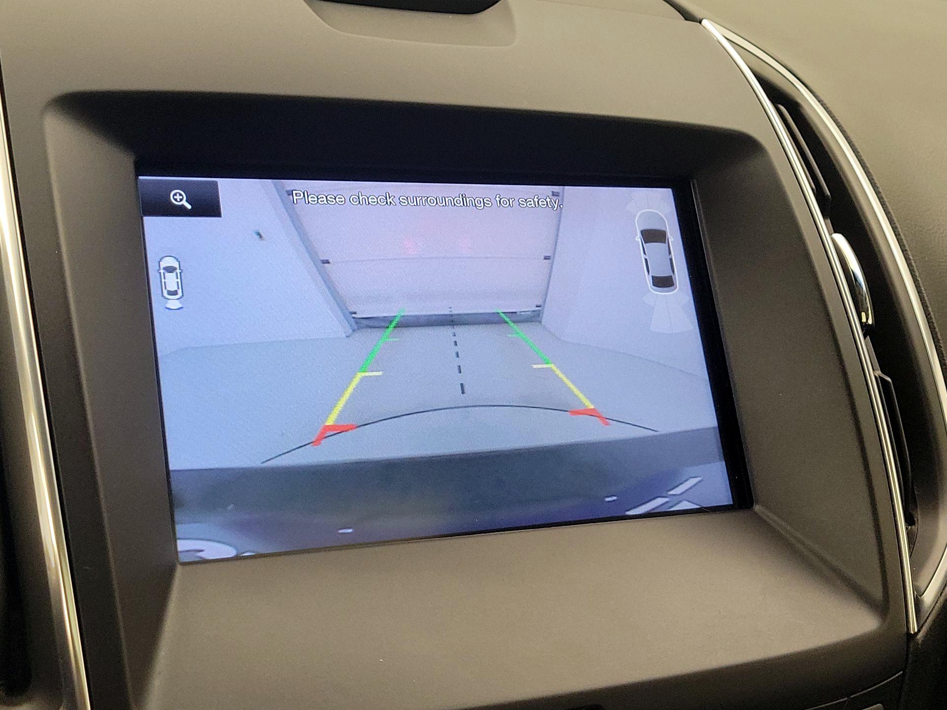 Thumbnail: 2015 Ford Edge - 14